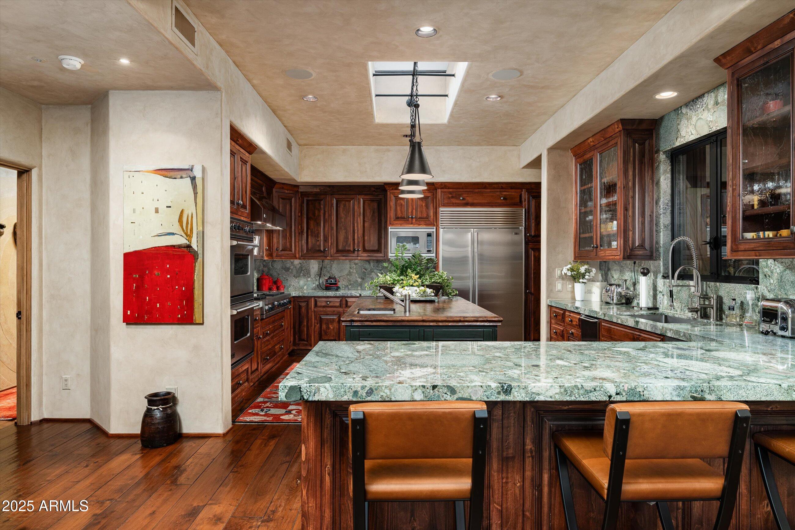 ESTANCIA - Residential