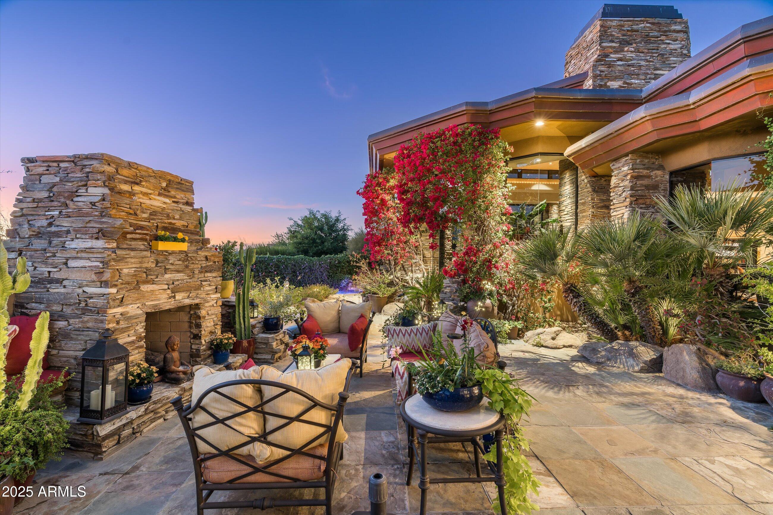 ESTANCIA - Residential