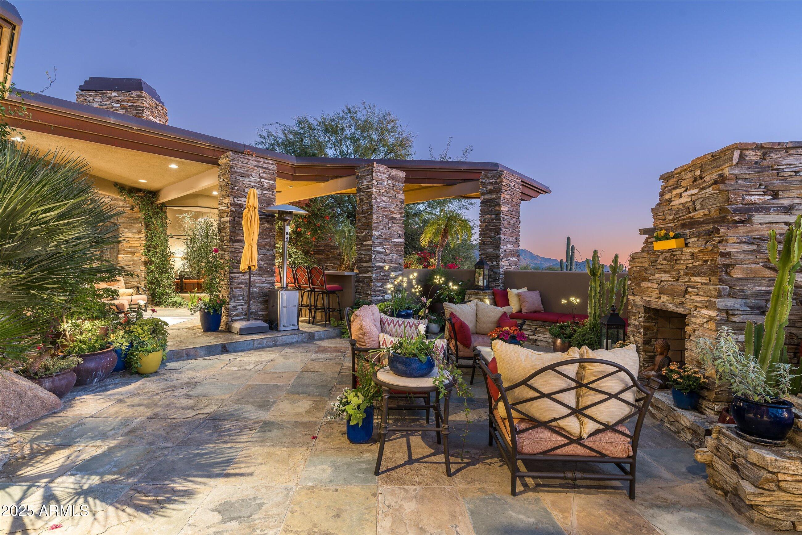 ESTANCIA - Residential