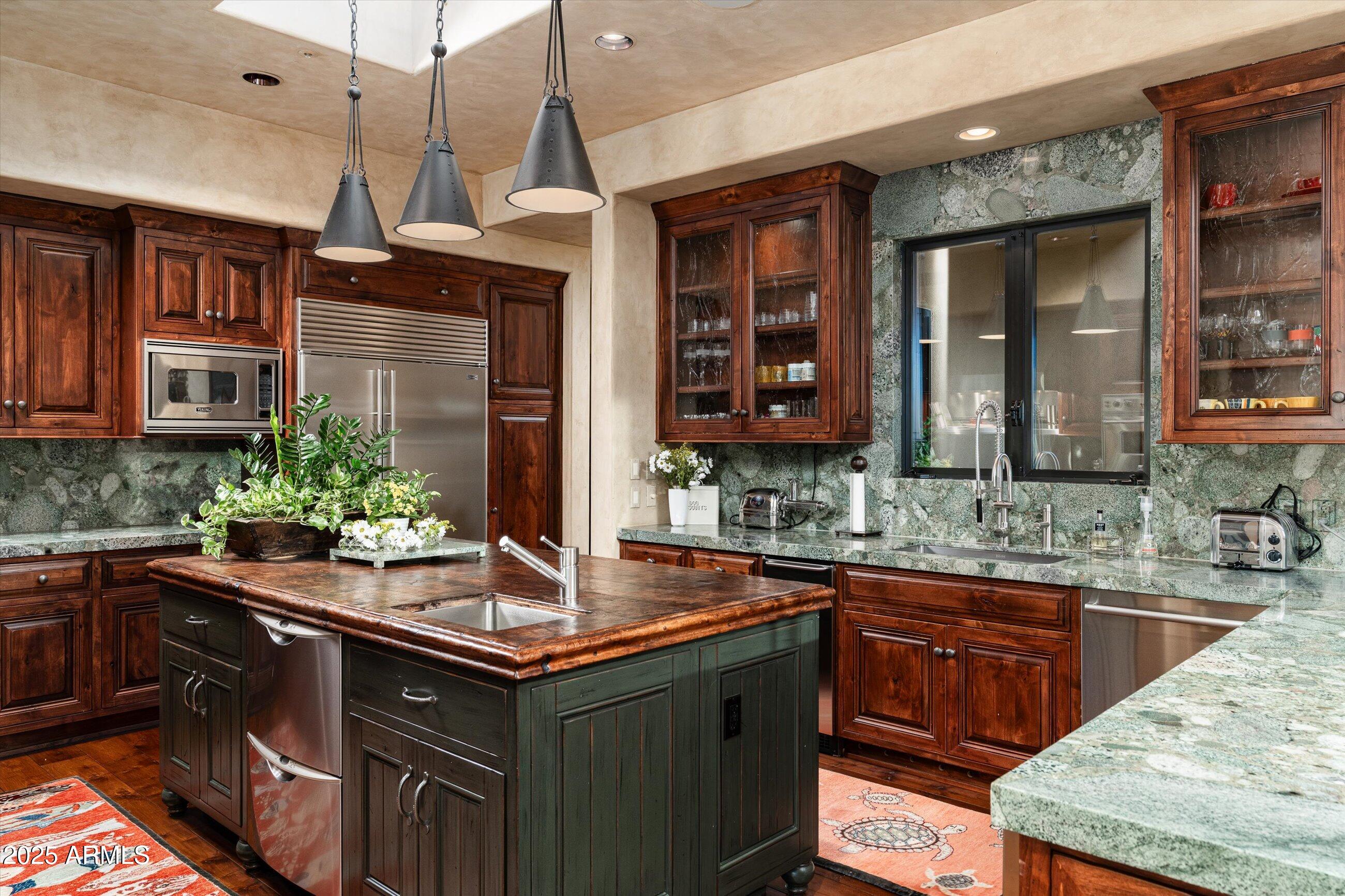 ESTANCIA - Residential