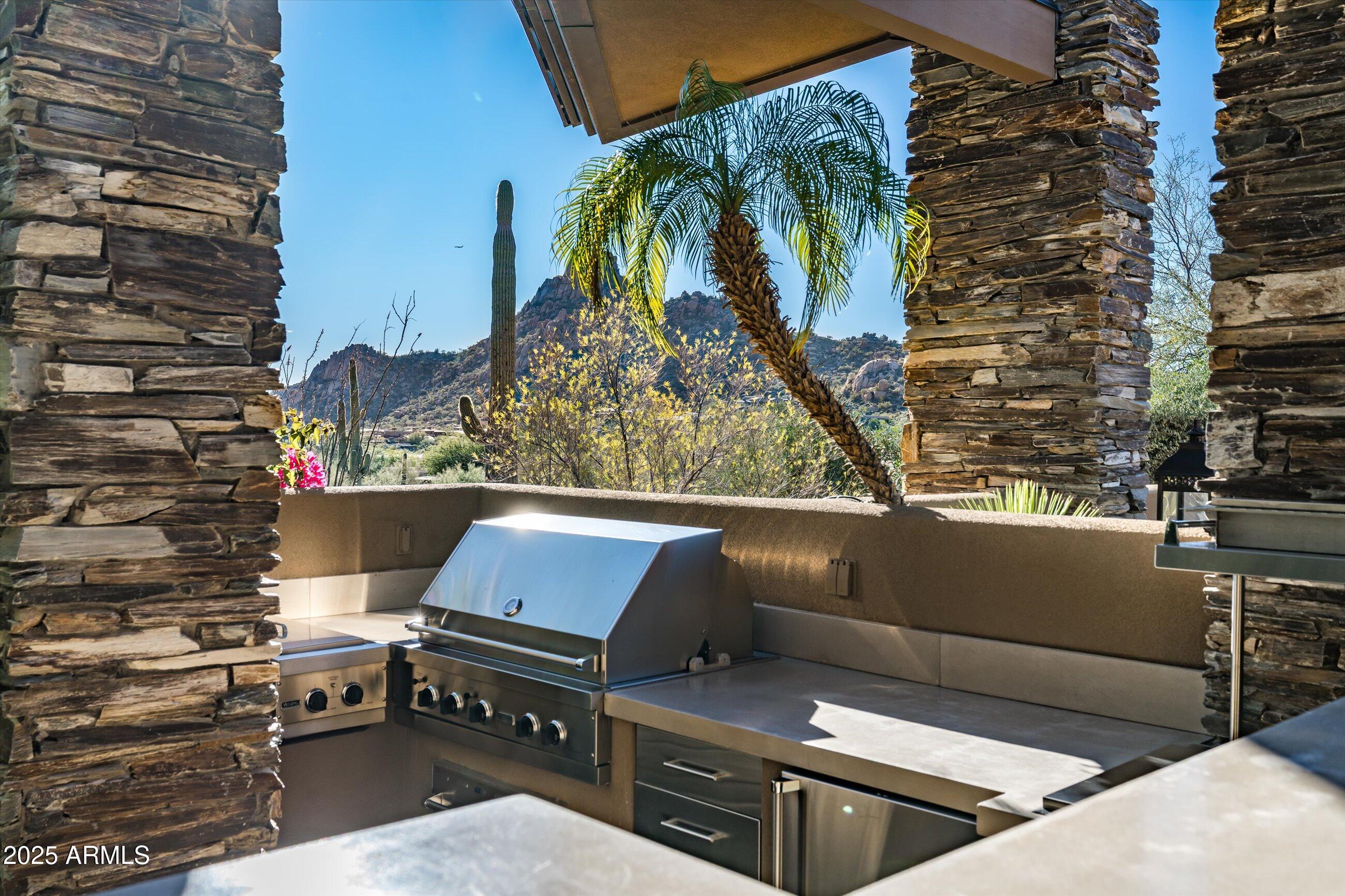 ESTANCIA - Residential