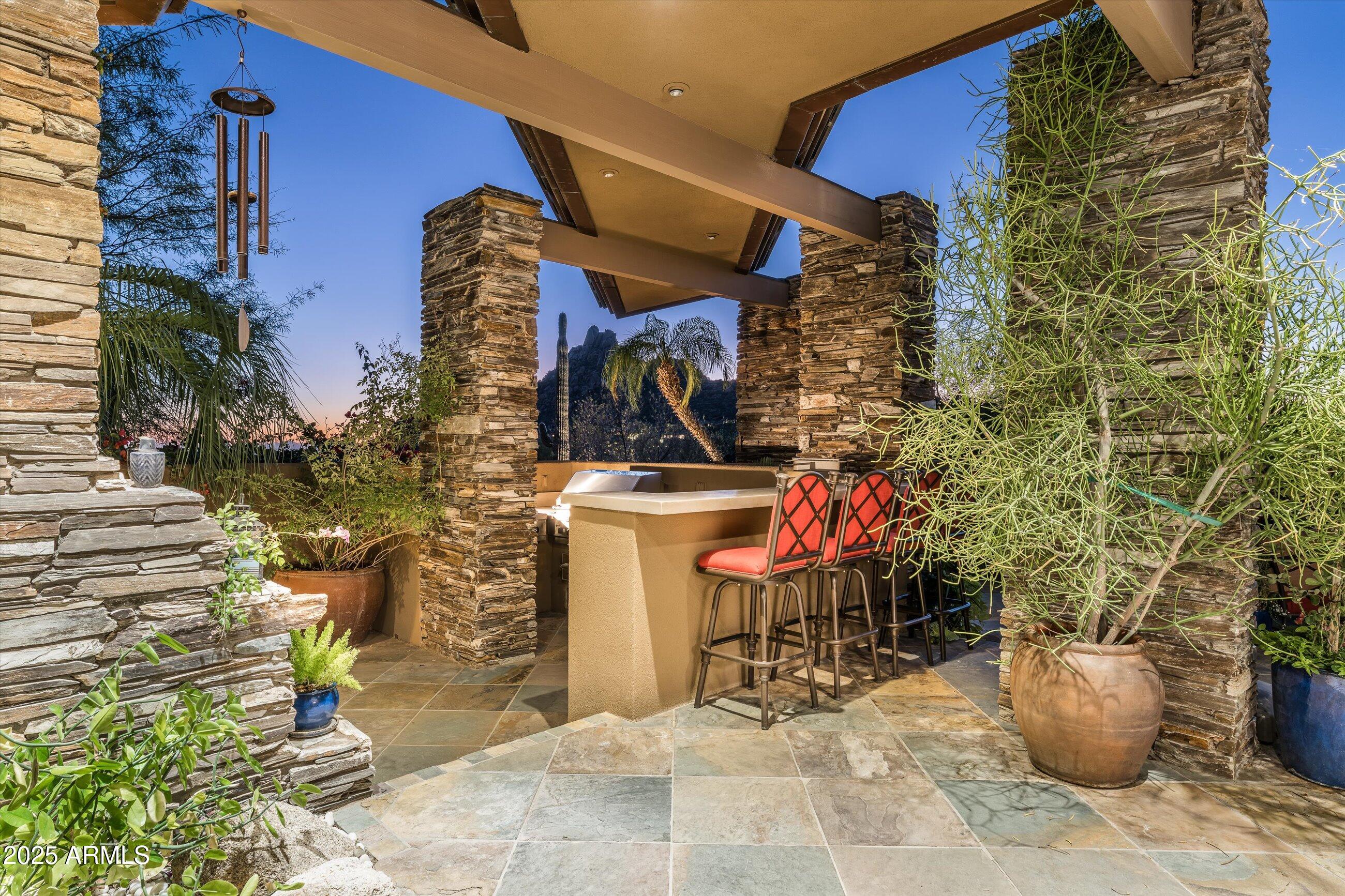 ESTANCIA - Residential
