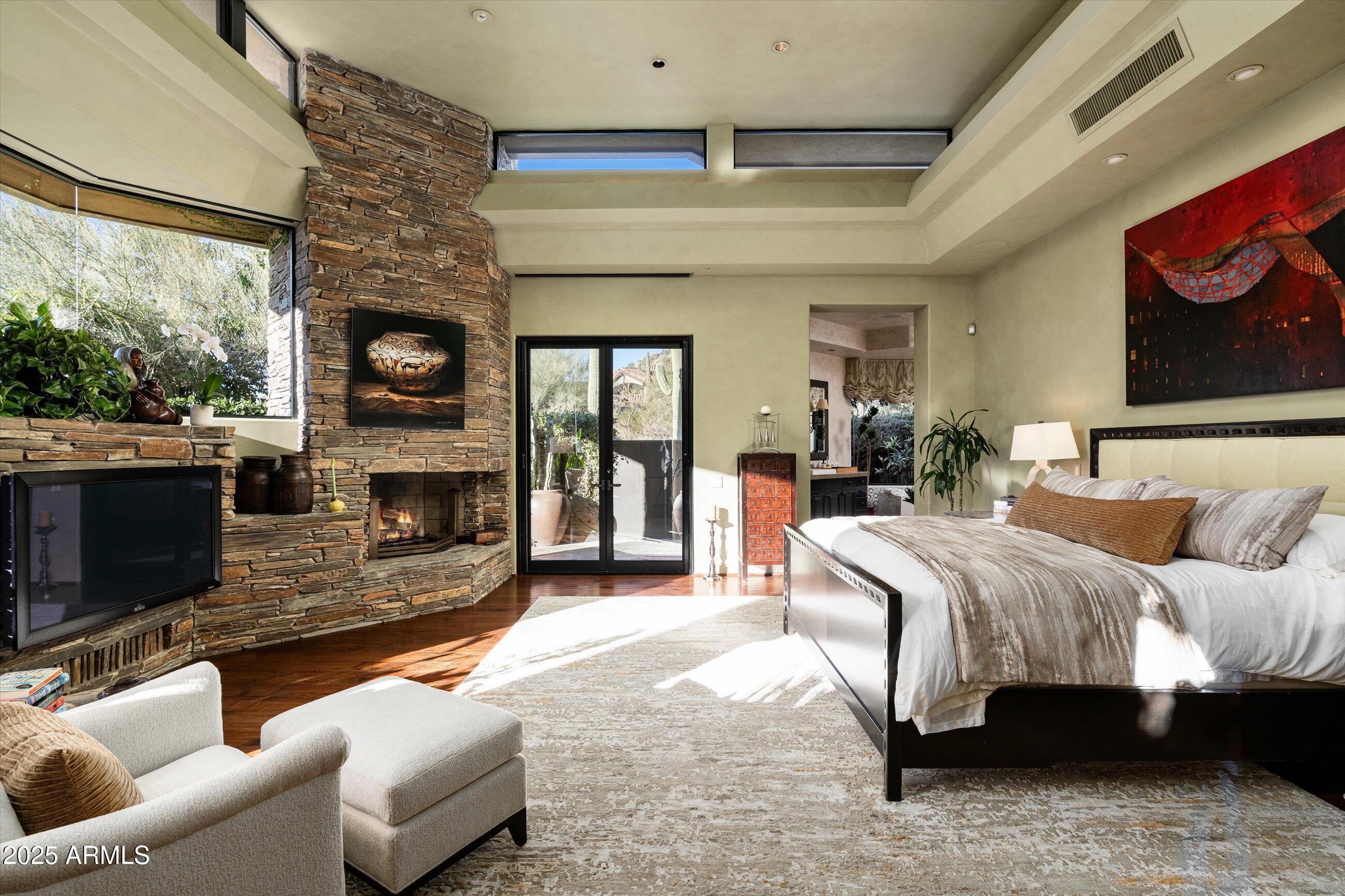 ESTANCIA - Residential