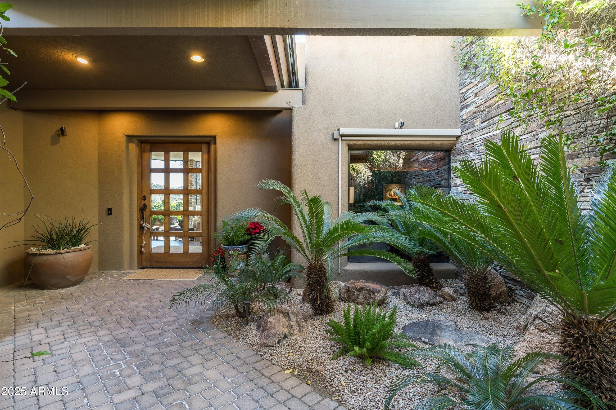 ESTANCIA - Residential