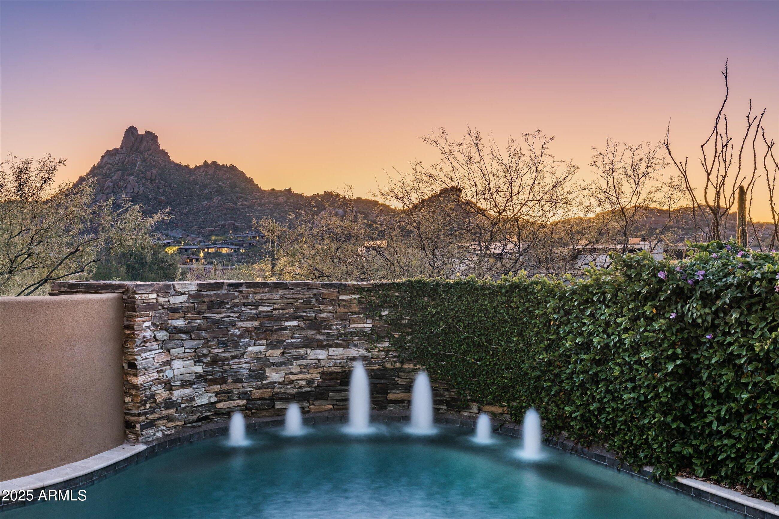 ESTANCIA - Residential