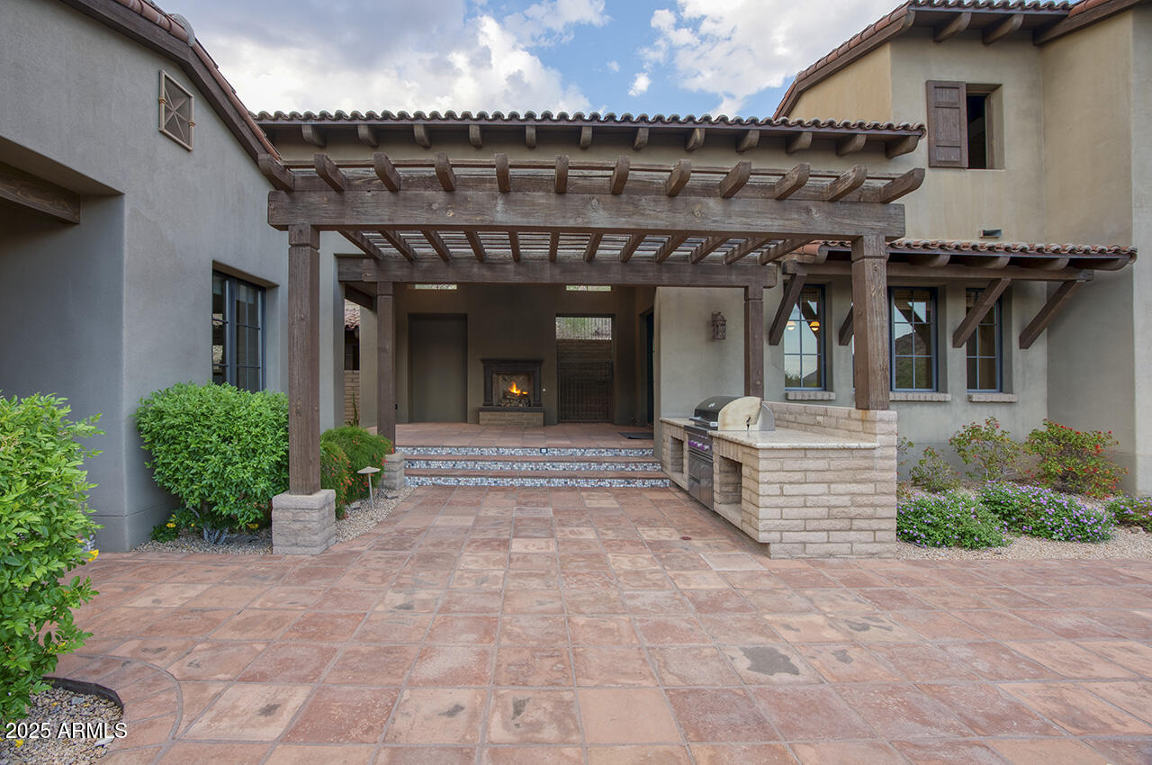 DC RANCH - Residential