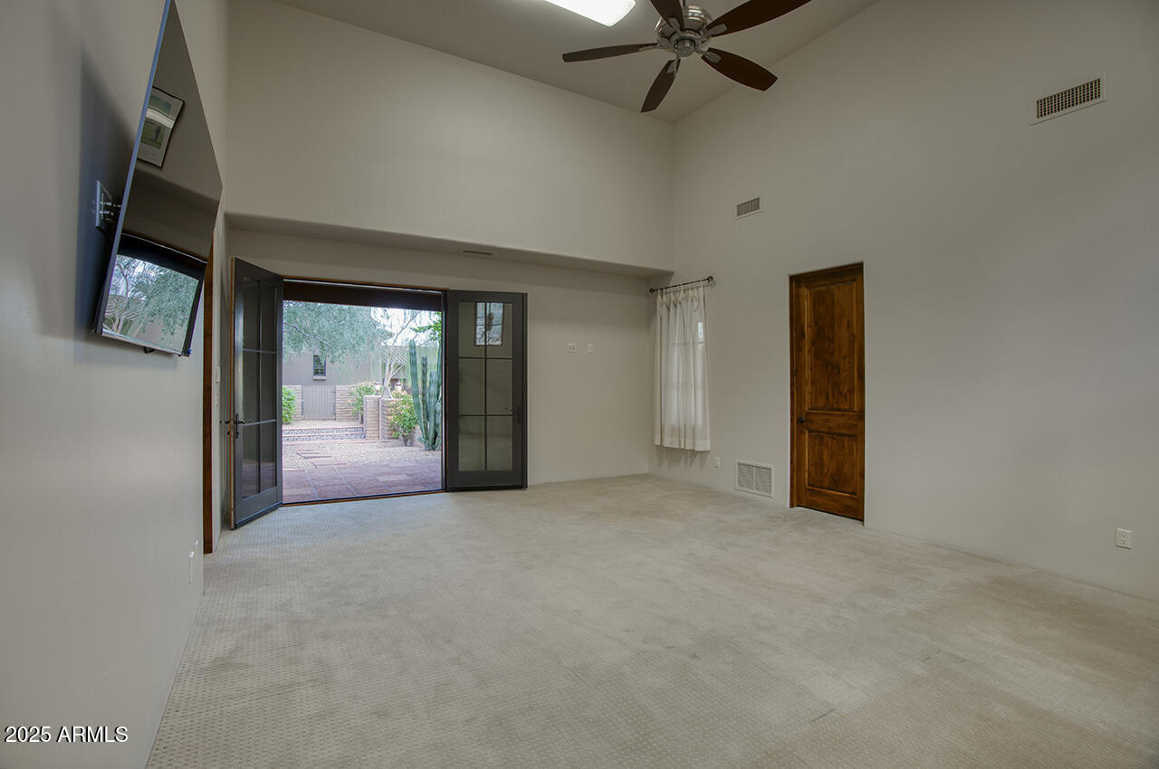 DC RANCH - Residential