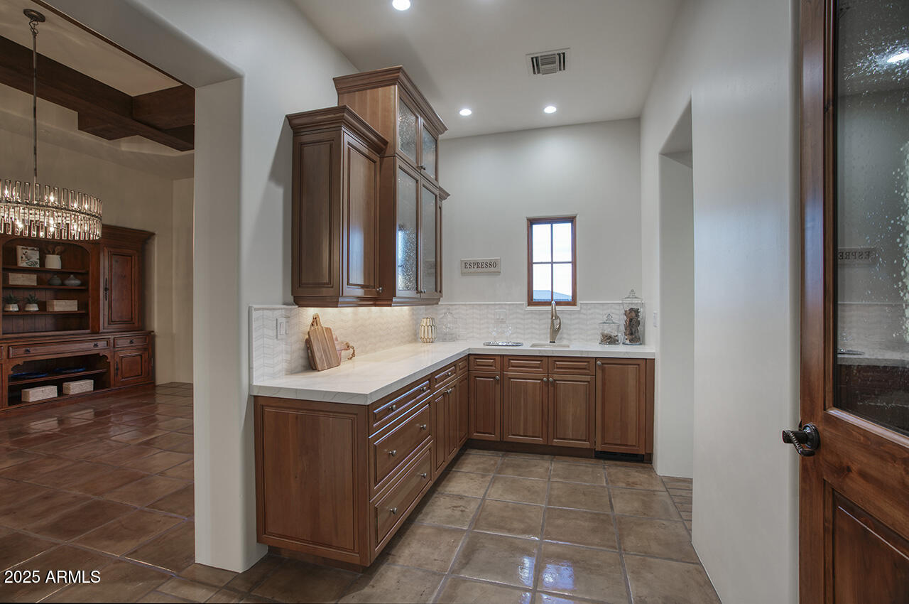 DC RANCH - Residential
