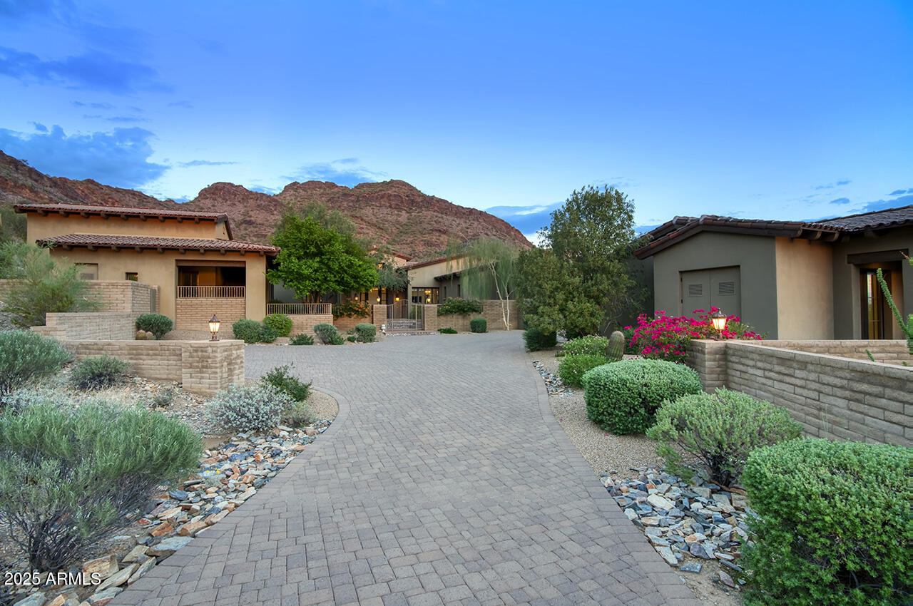 DC RANCH - Residential