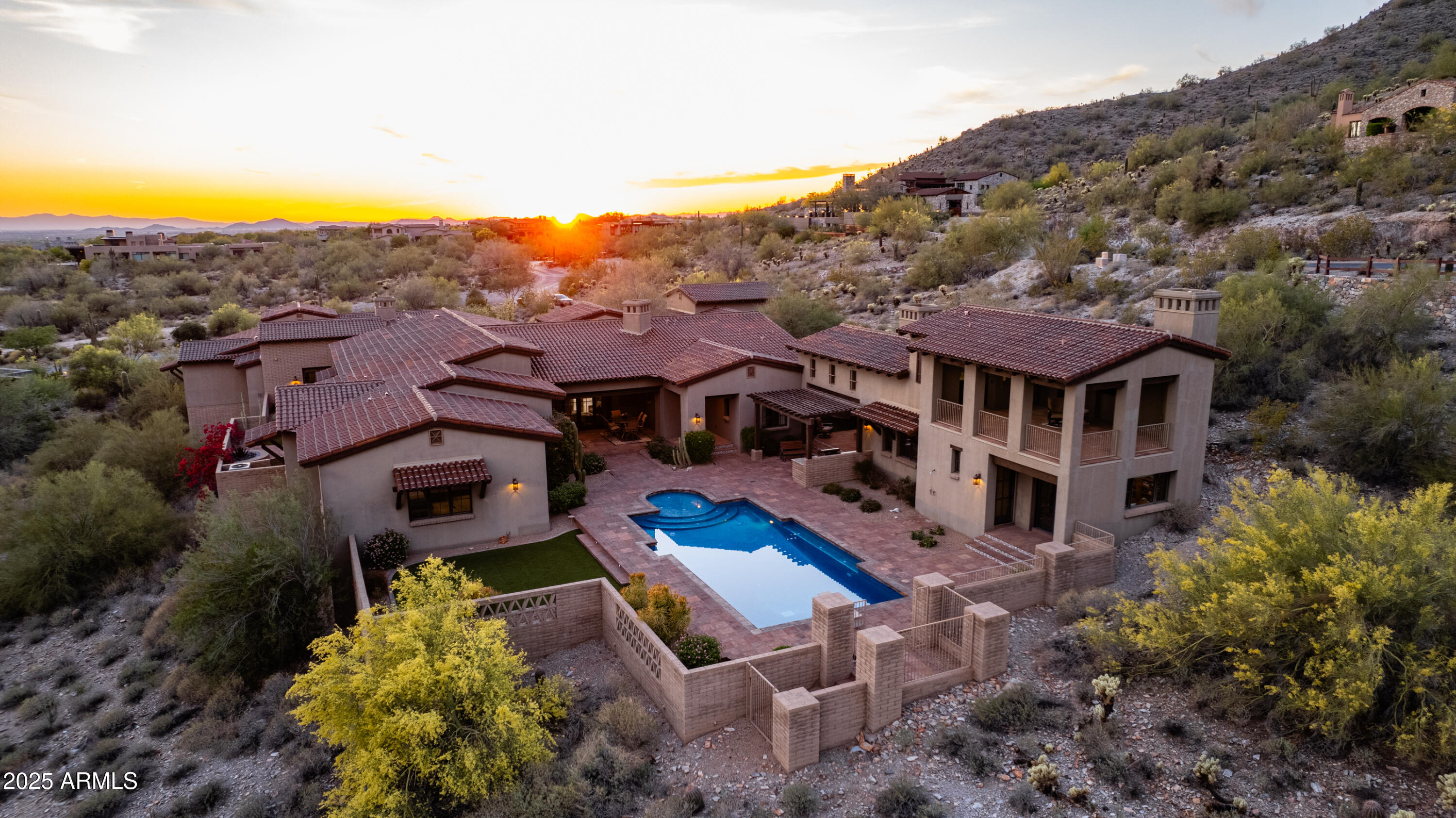 DC RANCH - Residential