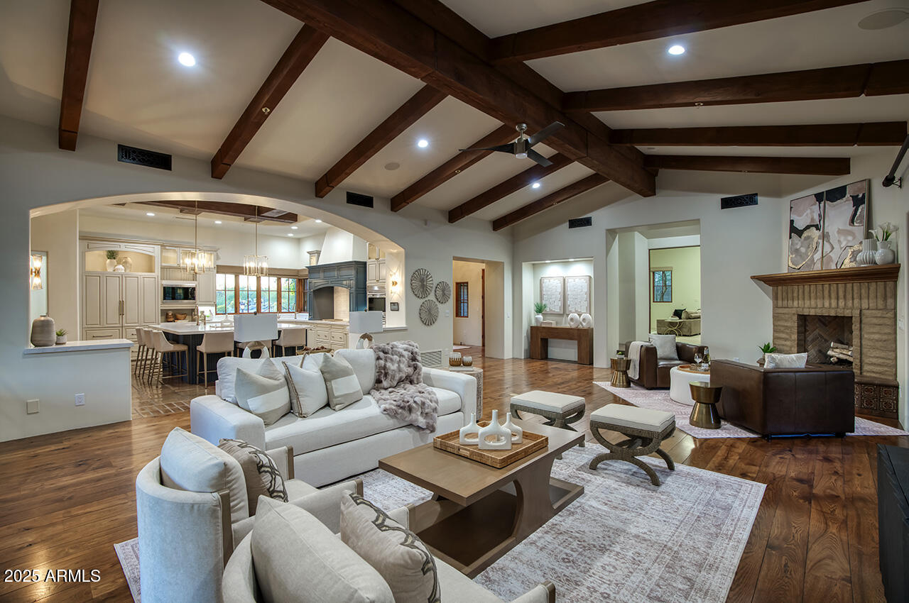 DC RANCH - Residential