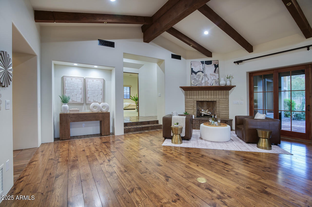 DC RANCH - Residential