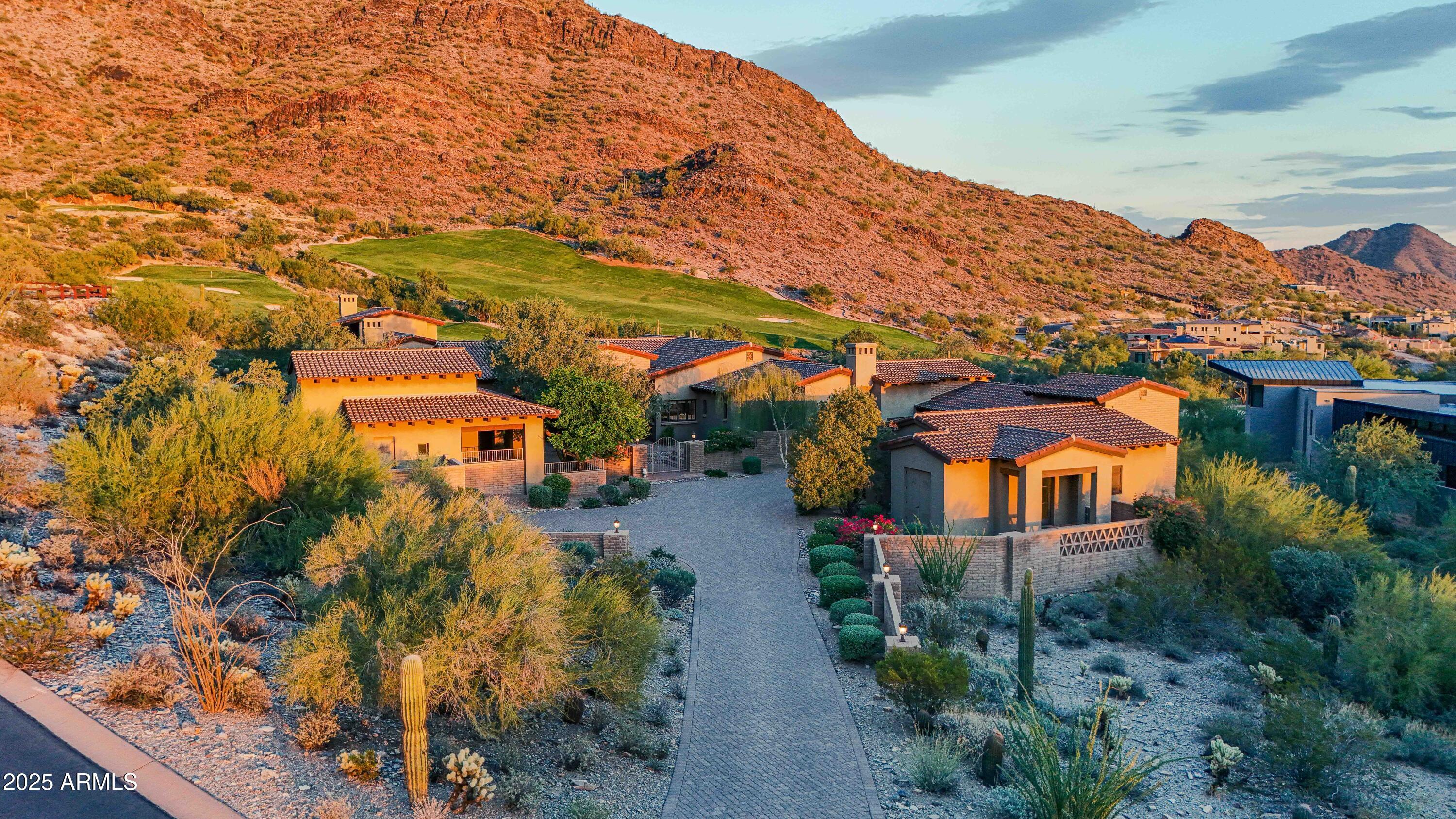 DC RANCH - Residential
