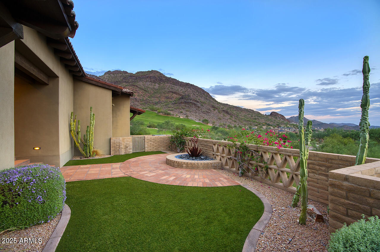 DC RANCH - Residential