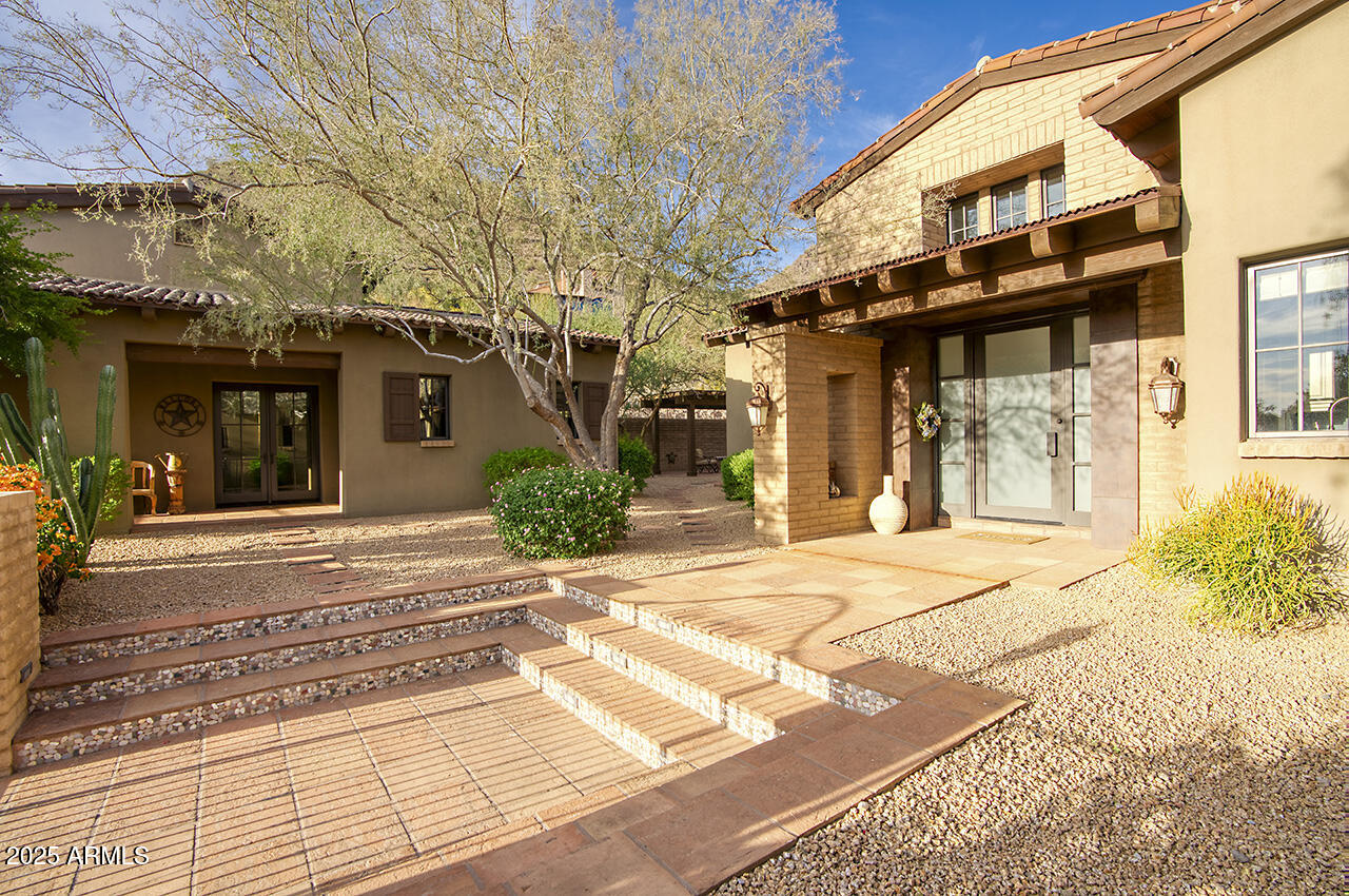 DC RANCH - Residential