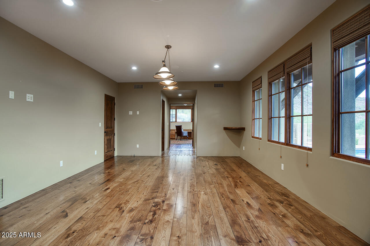 DC RANCH - Residential