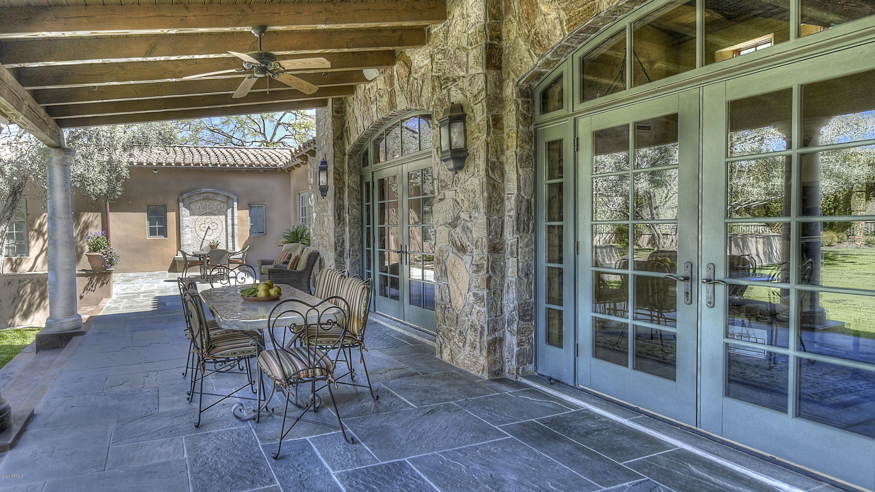SANCTUARY - Residential