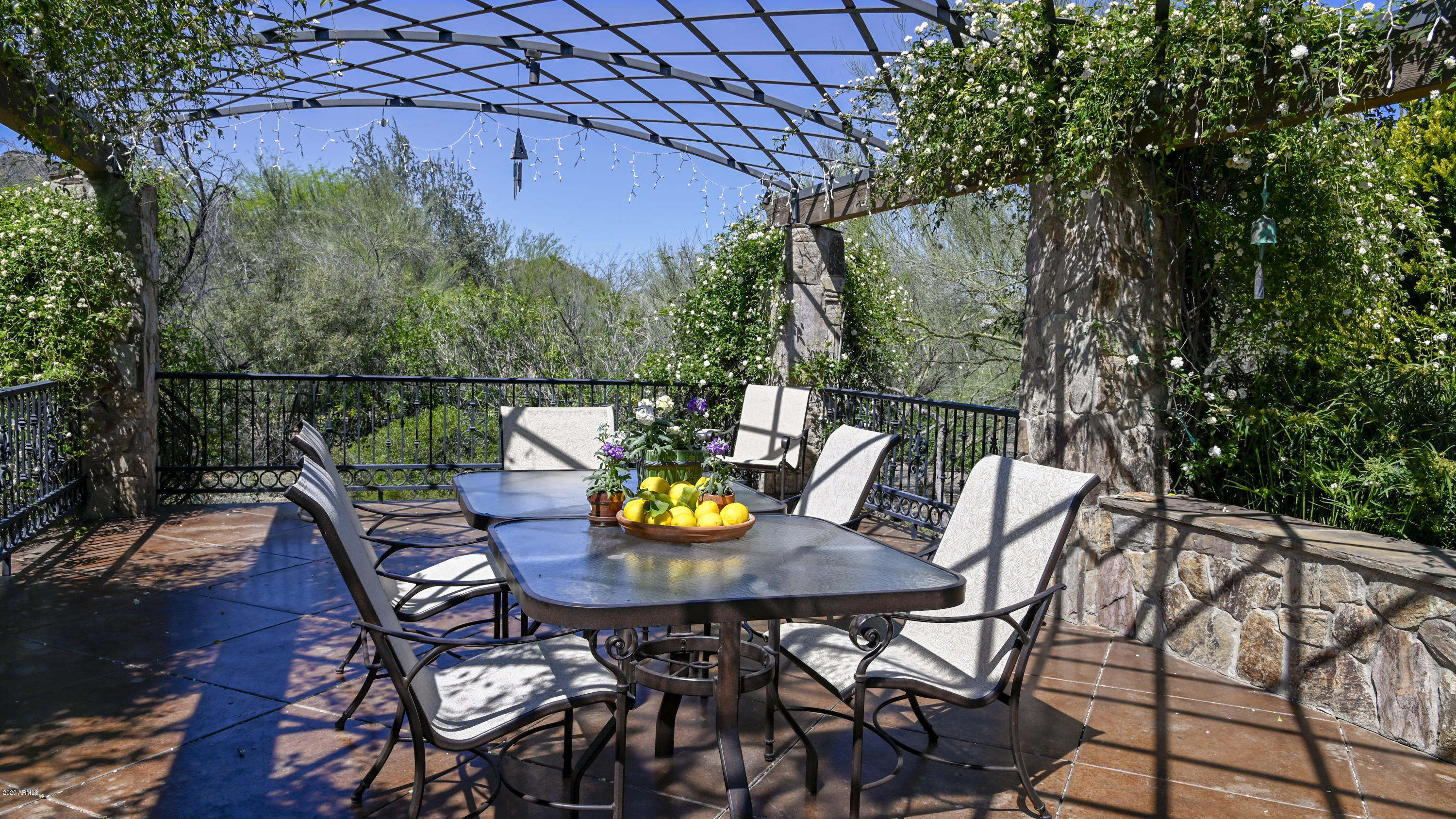 SANCTUARY - Residential