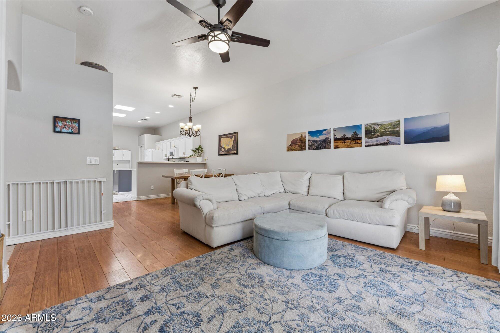 VISTA VILLA TOWNHOMES - Residential