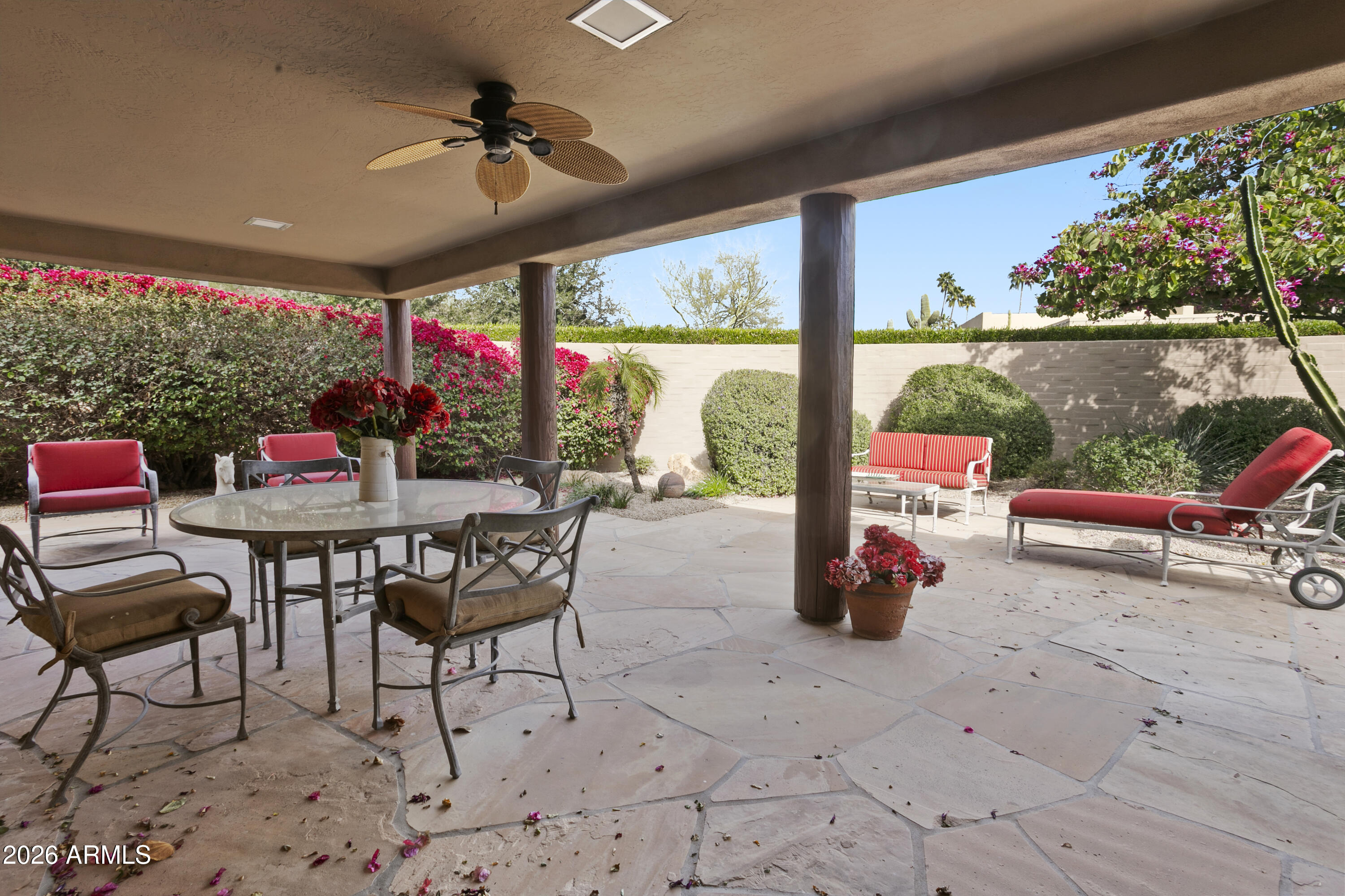 COLONIA MIRAMONTE - Residential