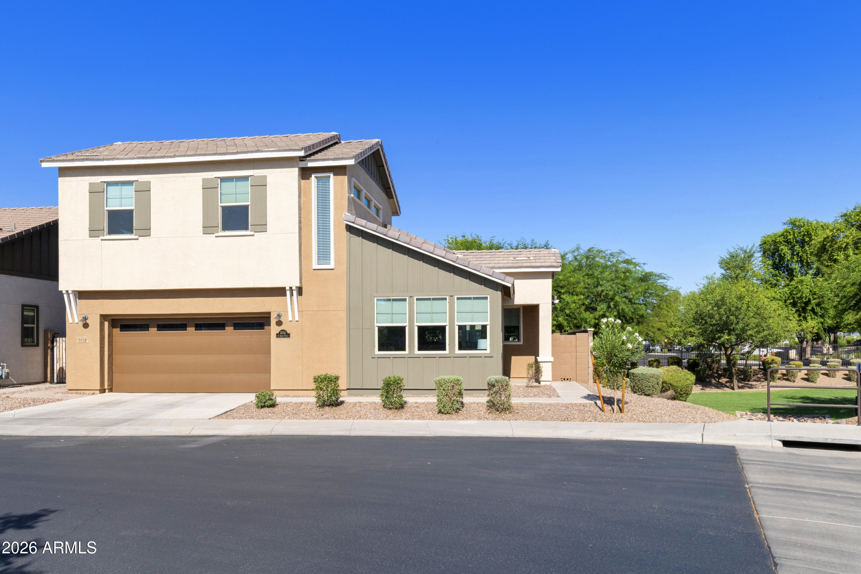 AVIER WEST - Residential