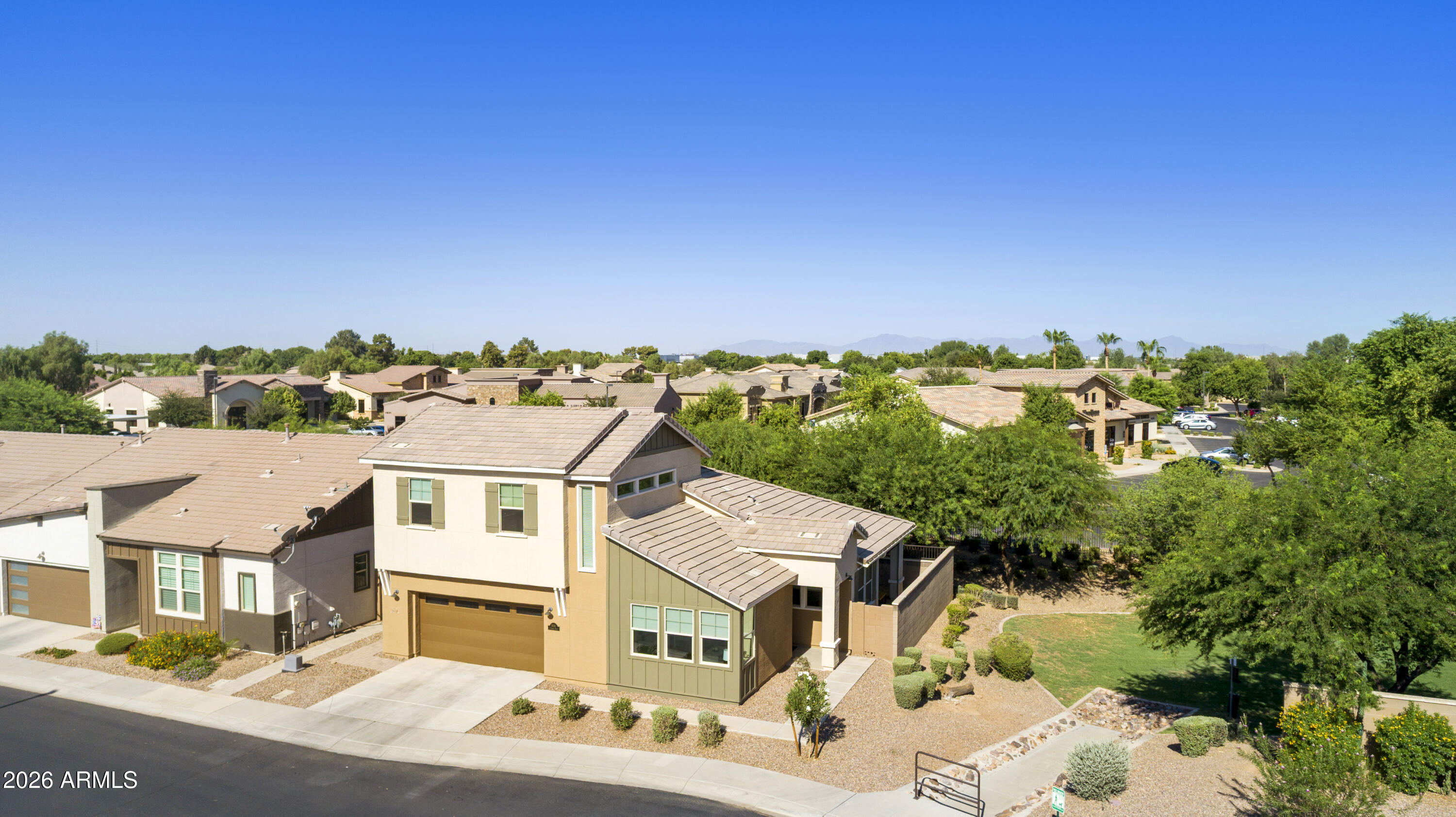 AVIER WEST - Residential