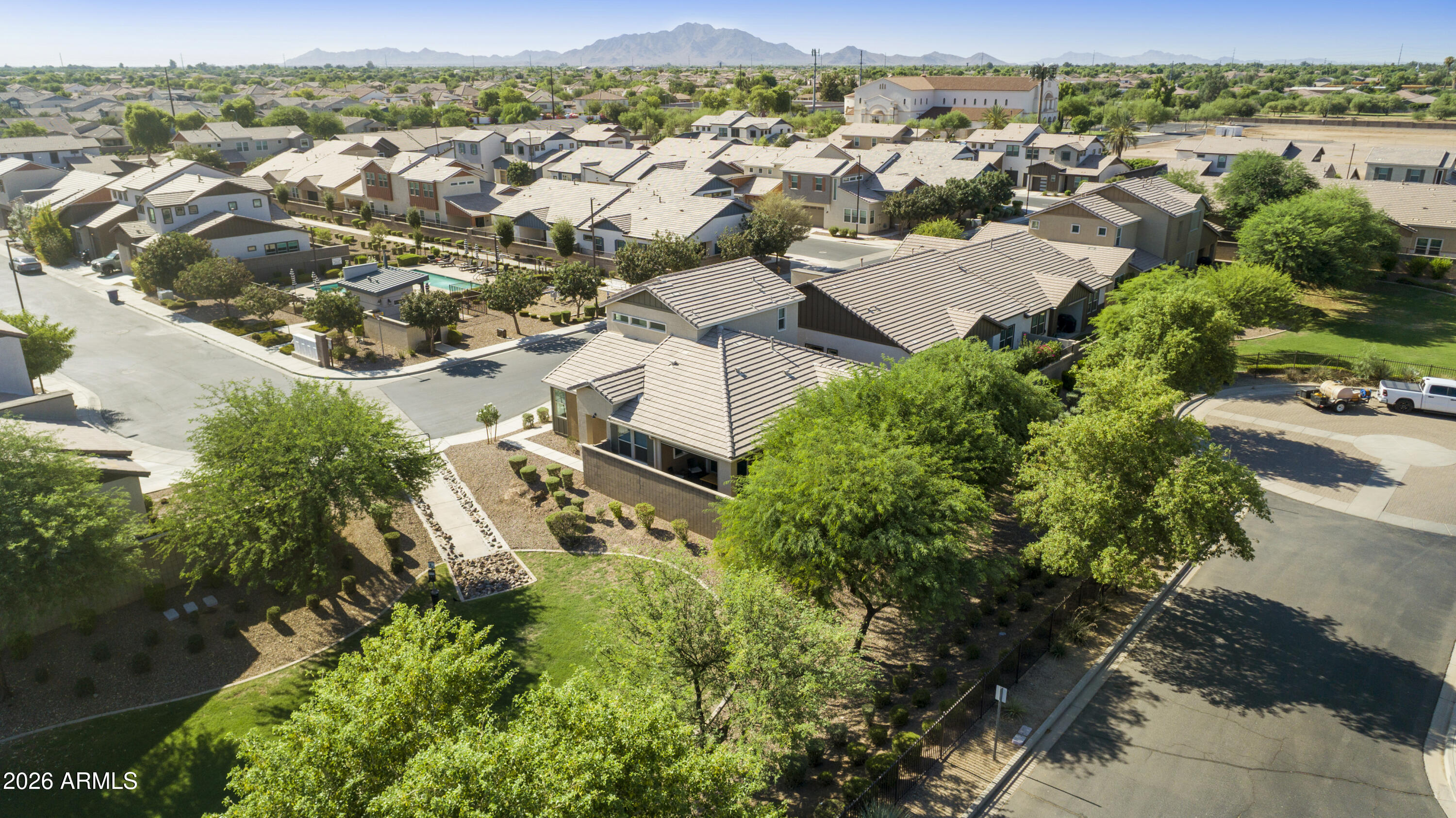 AVIER WEST - Residential