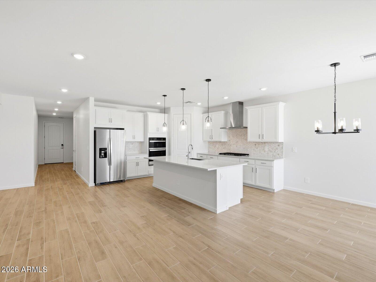 BLOSSOM ROCK PHASE 2 - Residential