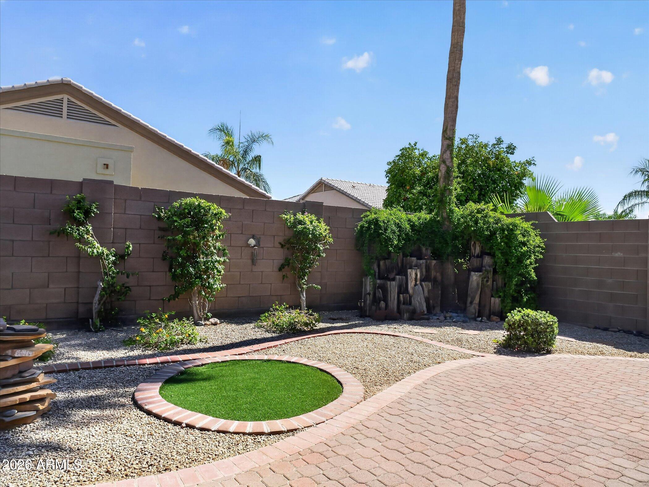 GREYSTONE HERITAGE 2 VENTANA LAKES VAR LOTS AMD - Residential