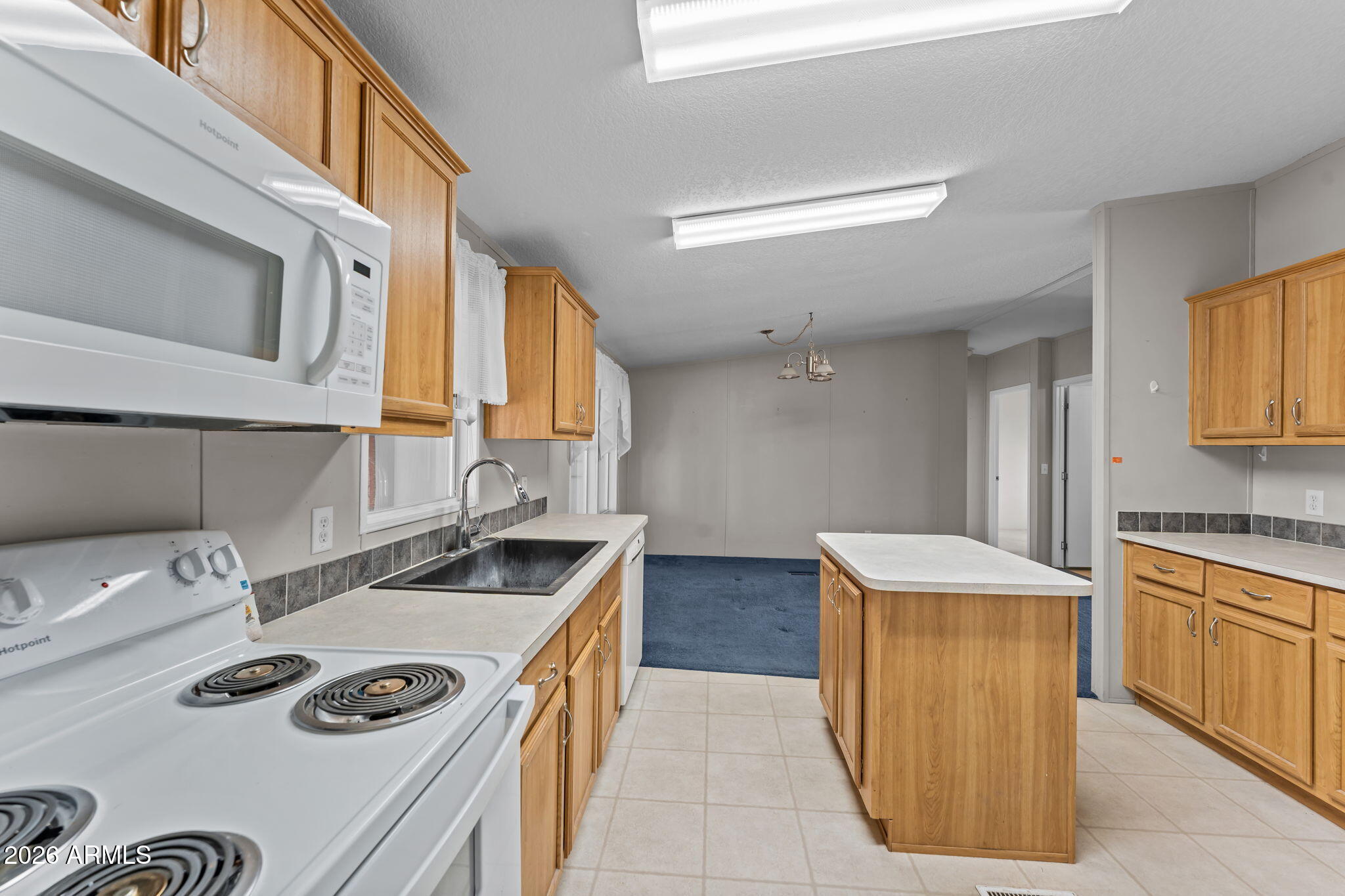 CONGRESS VILLAGE II - Residential