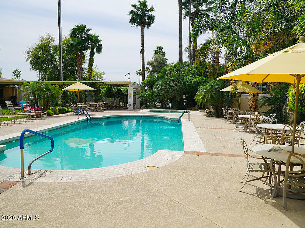 Casa Del Sol West - Residential