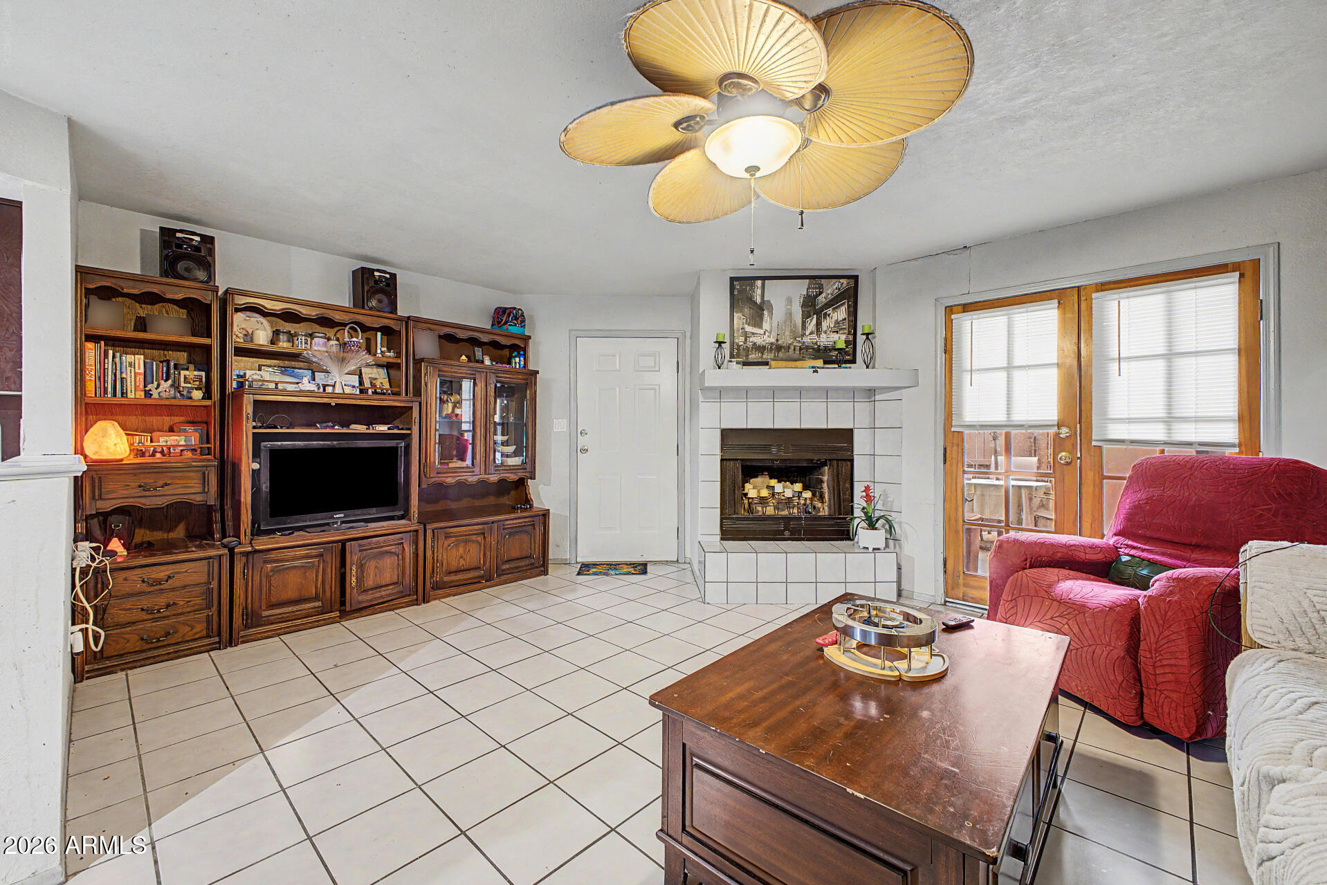 VILLA CAPRI CONDOMINIUM AMD 2 - Residential