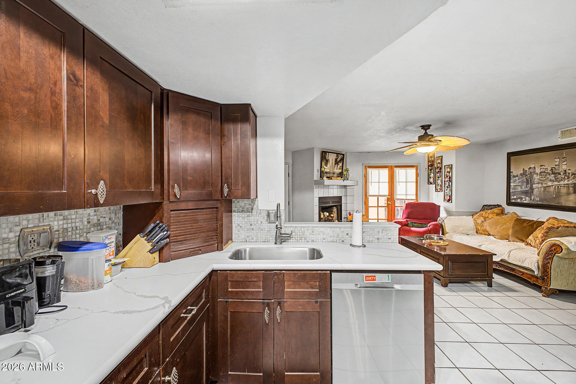 VILLA CAPRI CONDOMINIUM AMD 2 - Residential