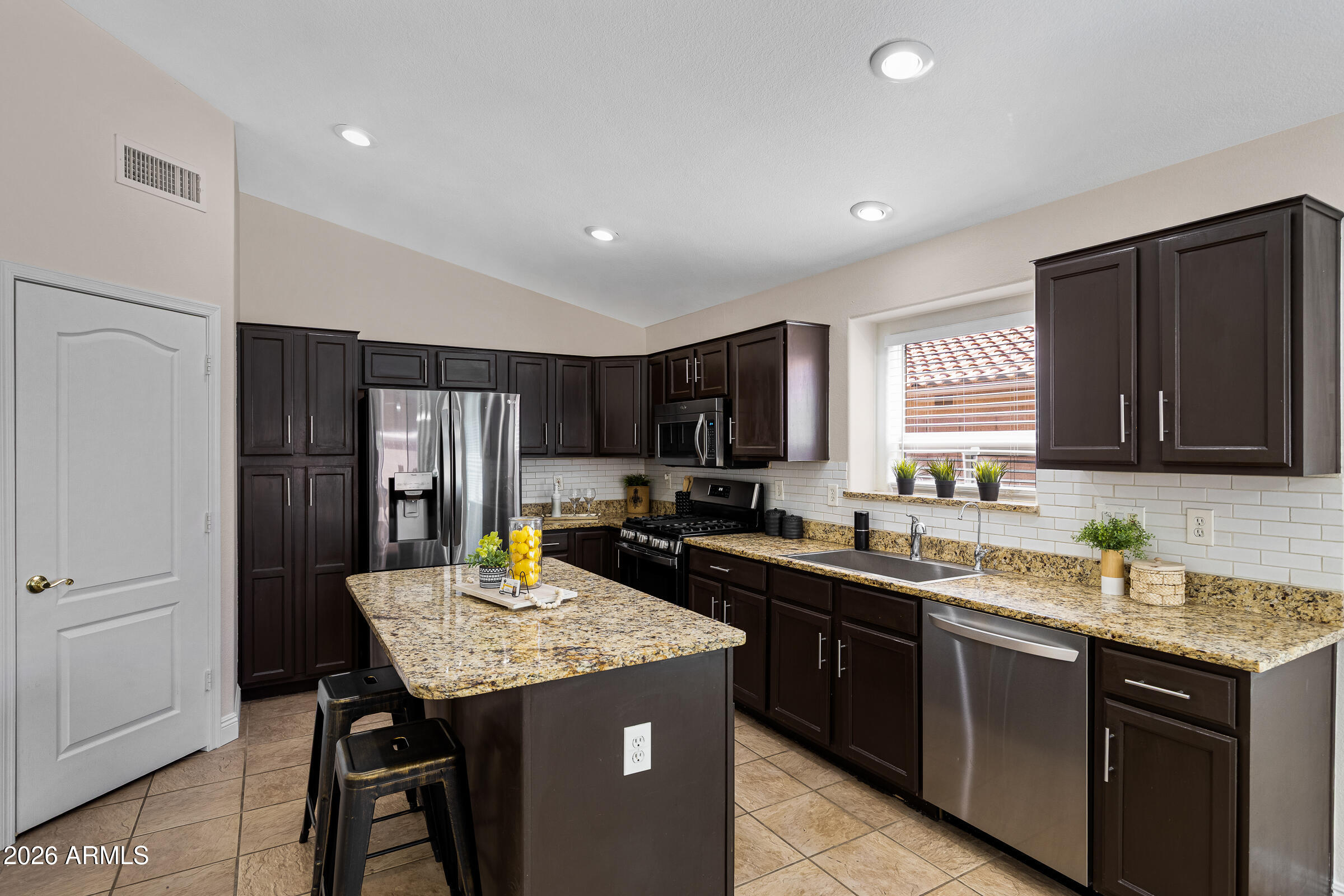 Sun Groves - Residential