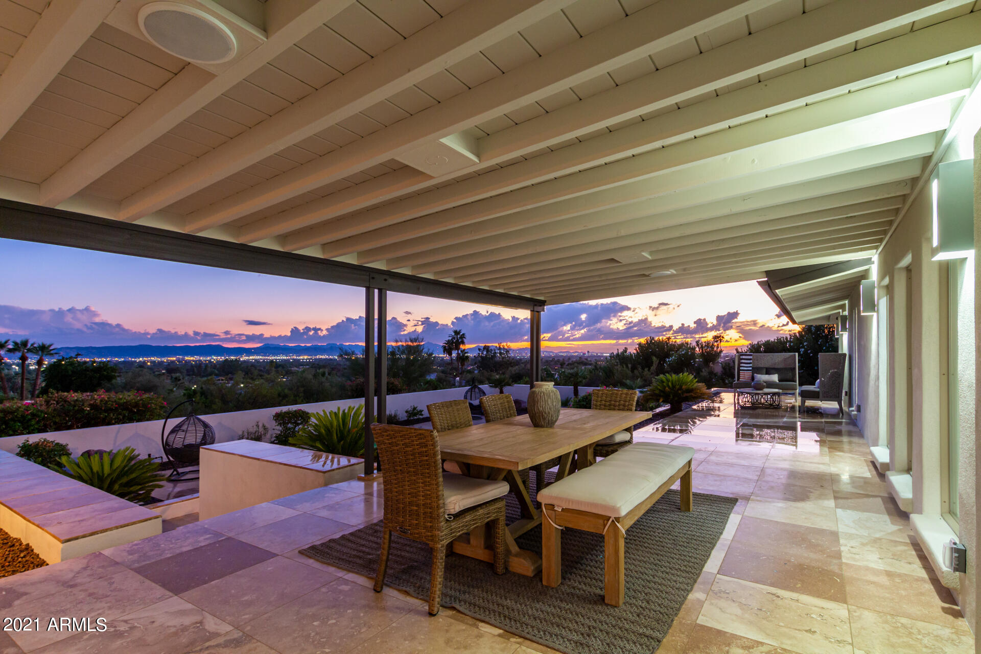 HIGHLANDS - Residential