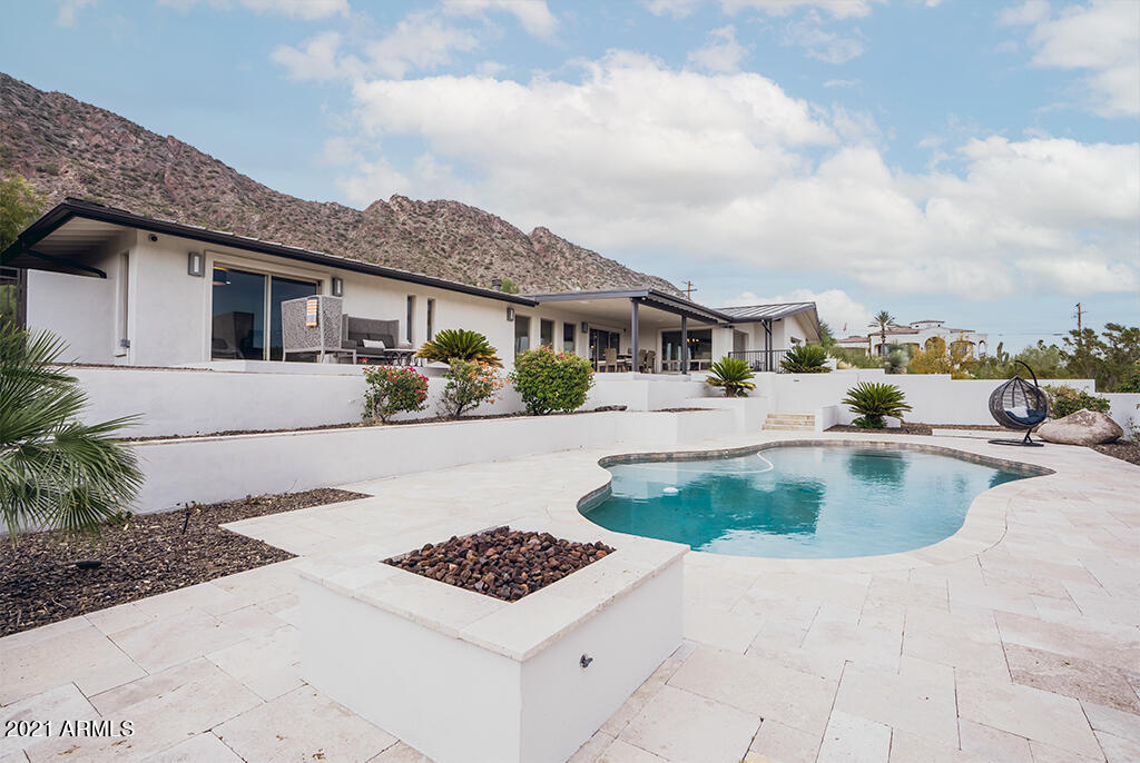 HIGHLANDS - Residential