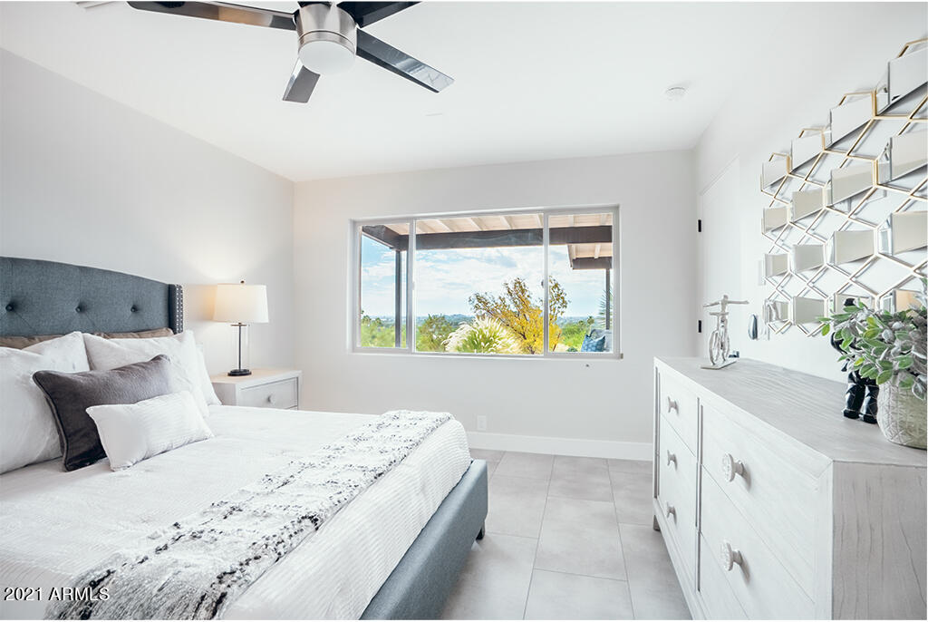HIGHLANDS - Residential