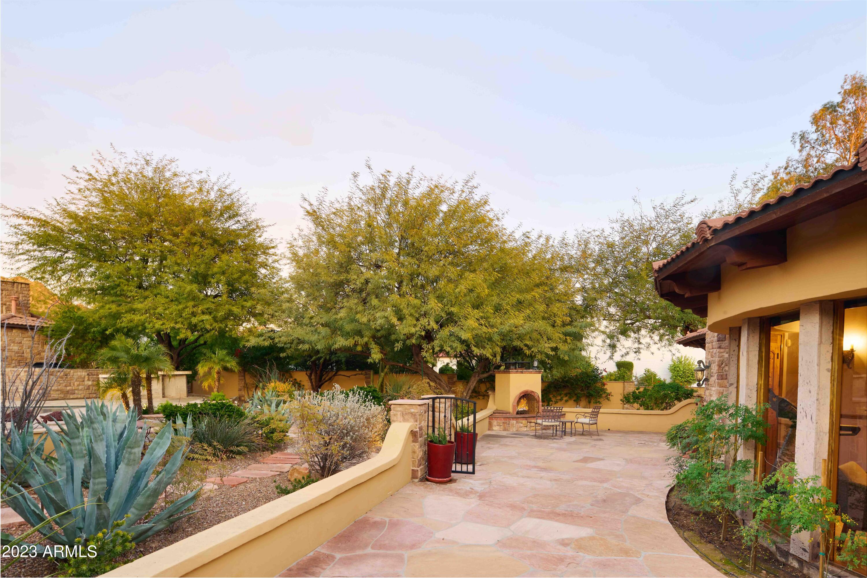 MIRADA LOS ARCOS PHASE 2 - Residential