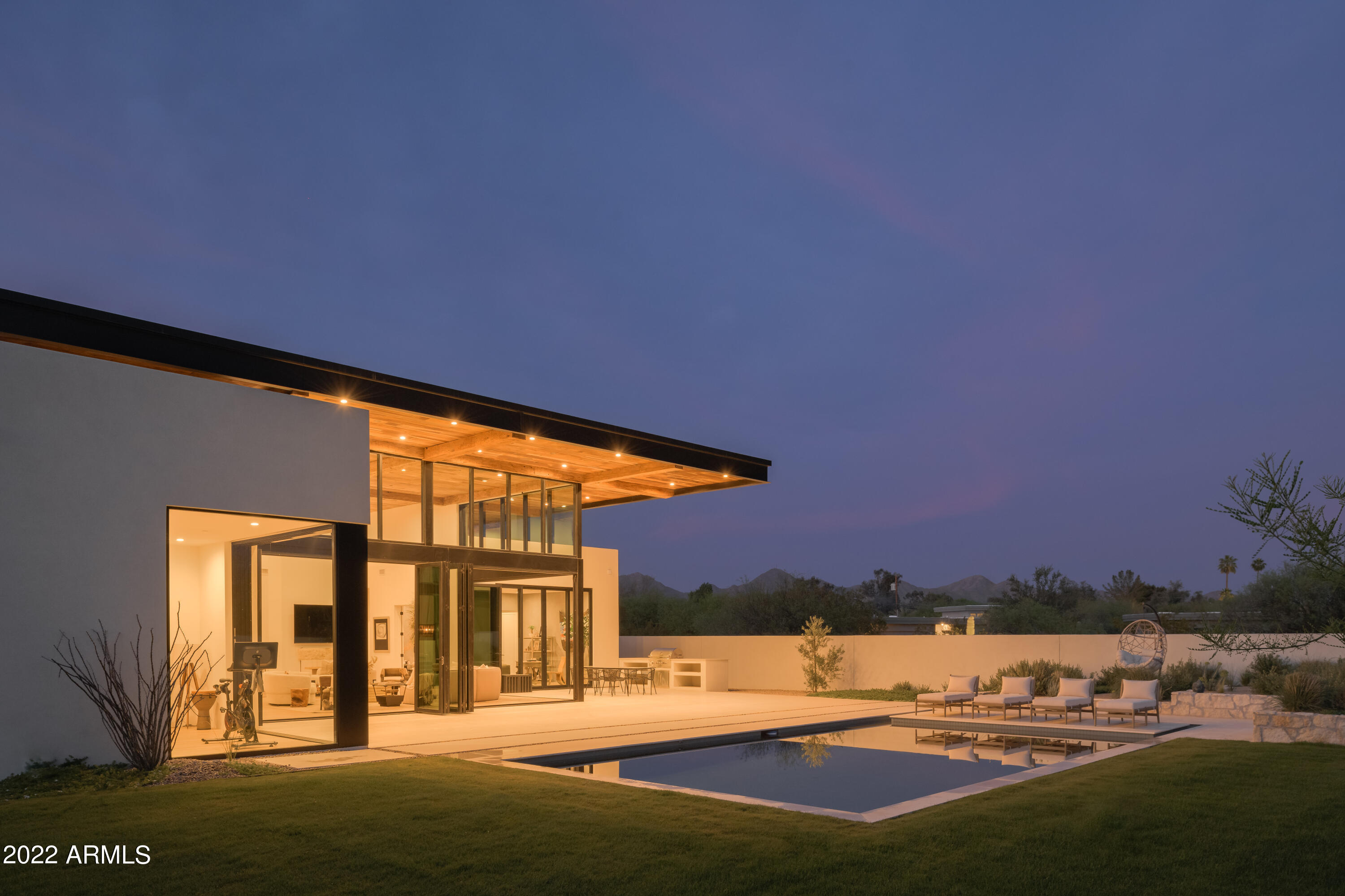 SUNDOWN RANCHOS - Residential