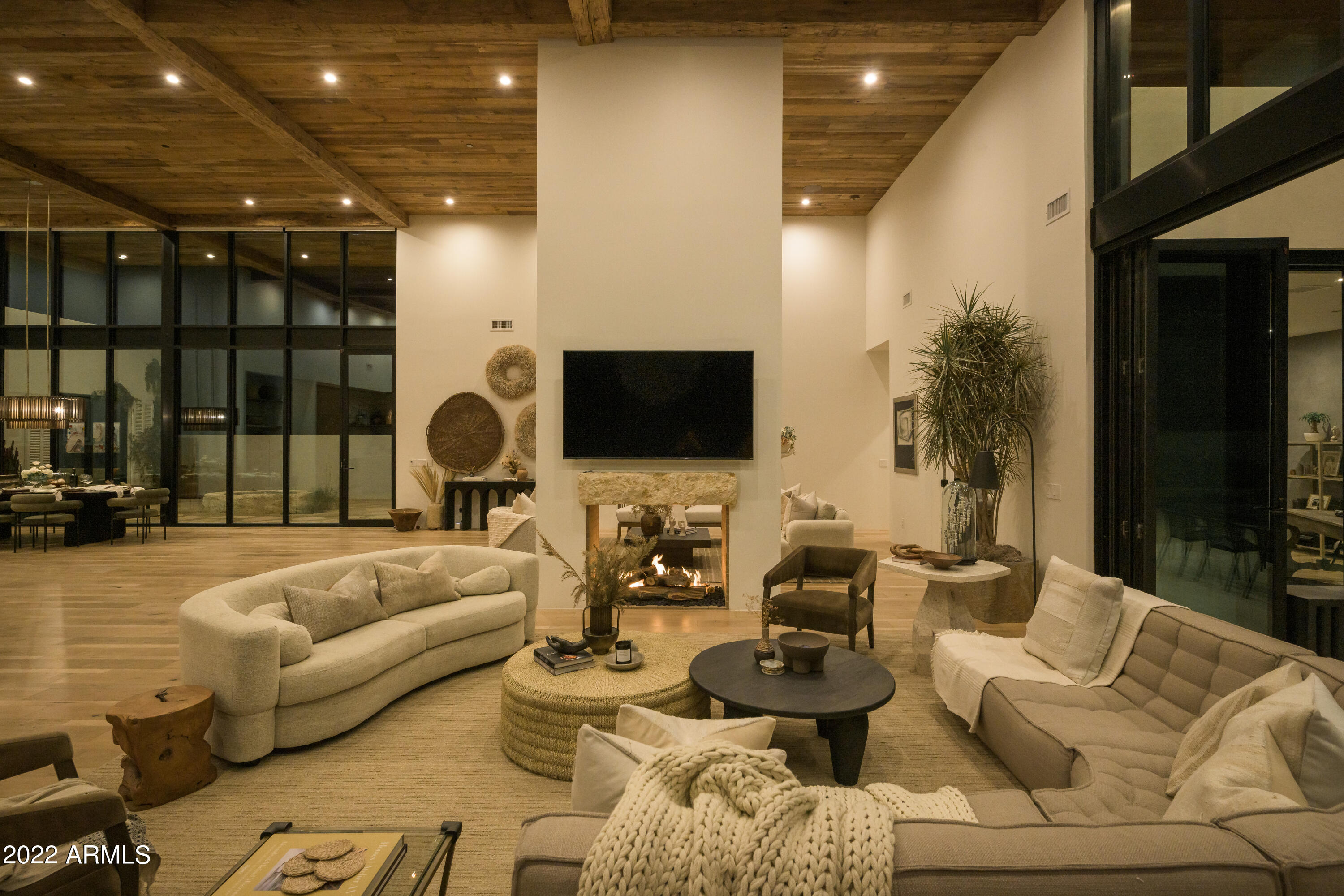 SUNDOWN RANCHOS - Residential