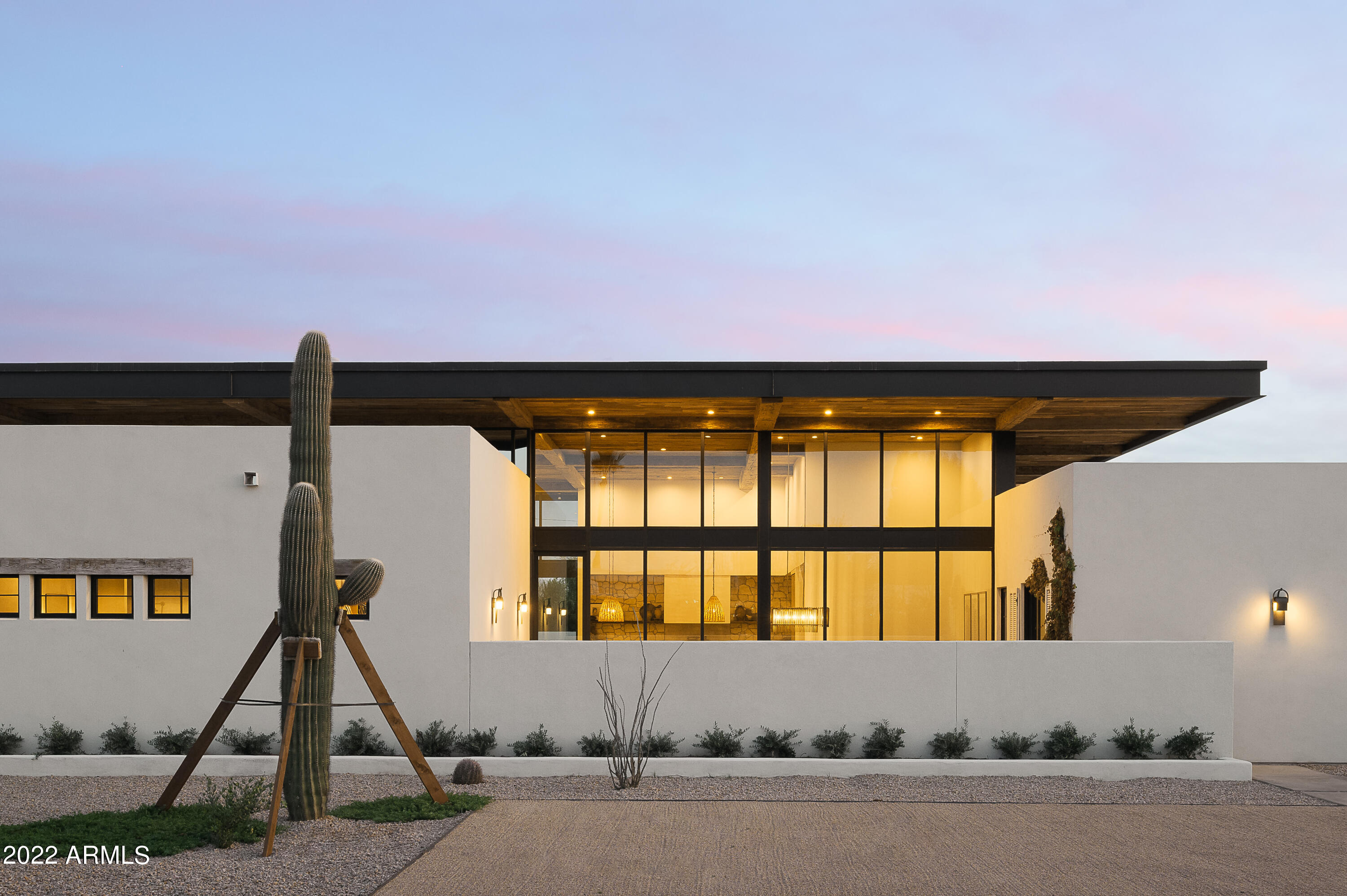 SUNDOWN RANCHOS - Residential