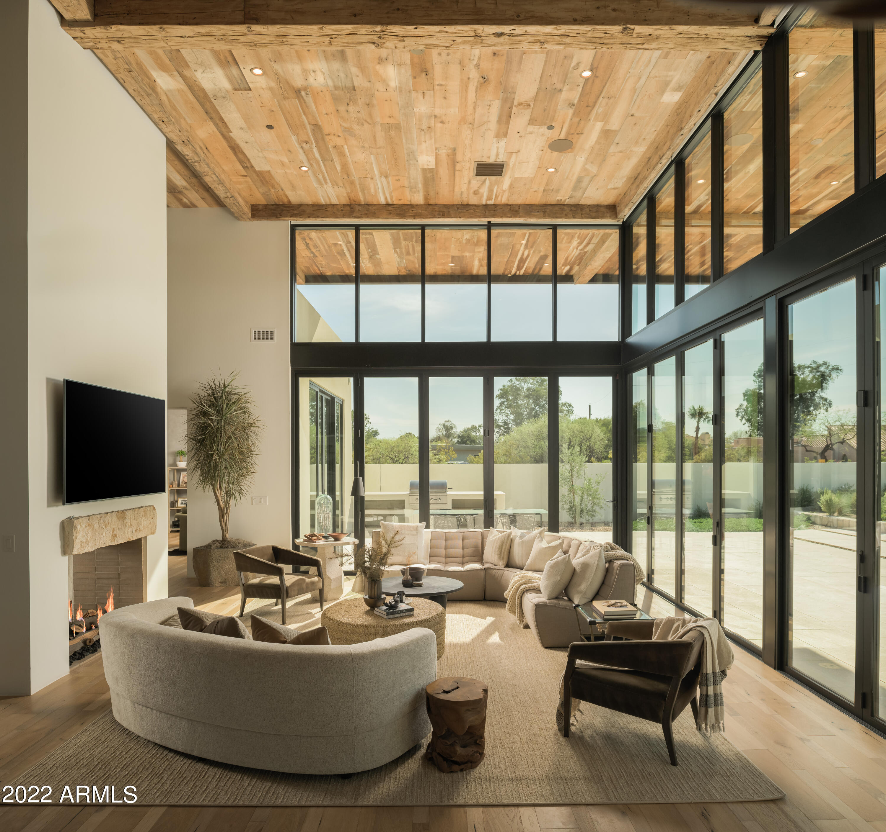 SUNDOWN RANCHOS - Residential