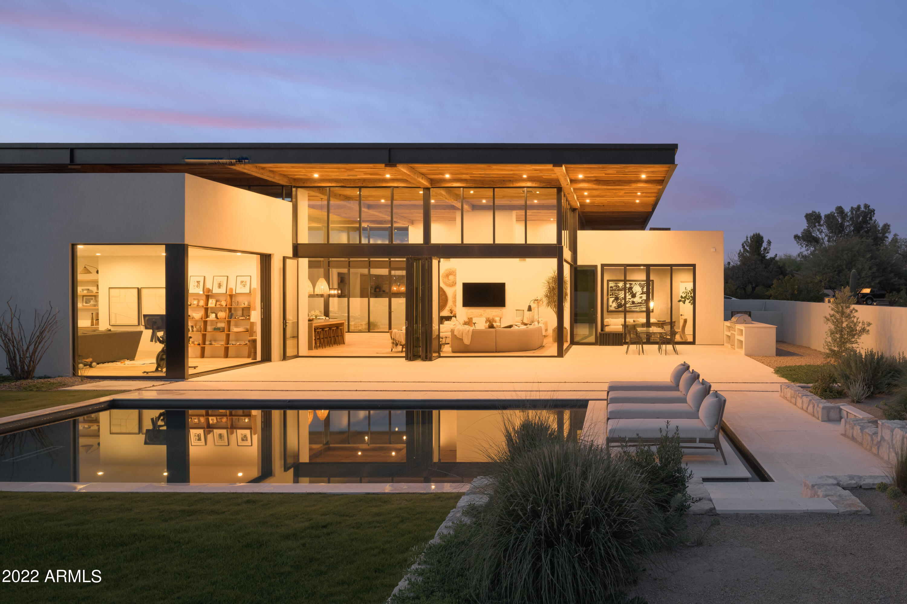 SUNDOWN RANCHOS - Residential