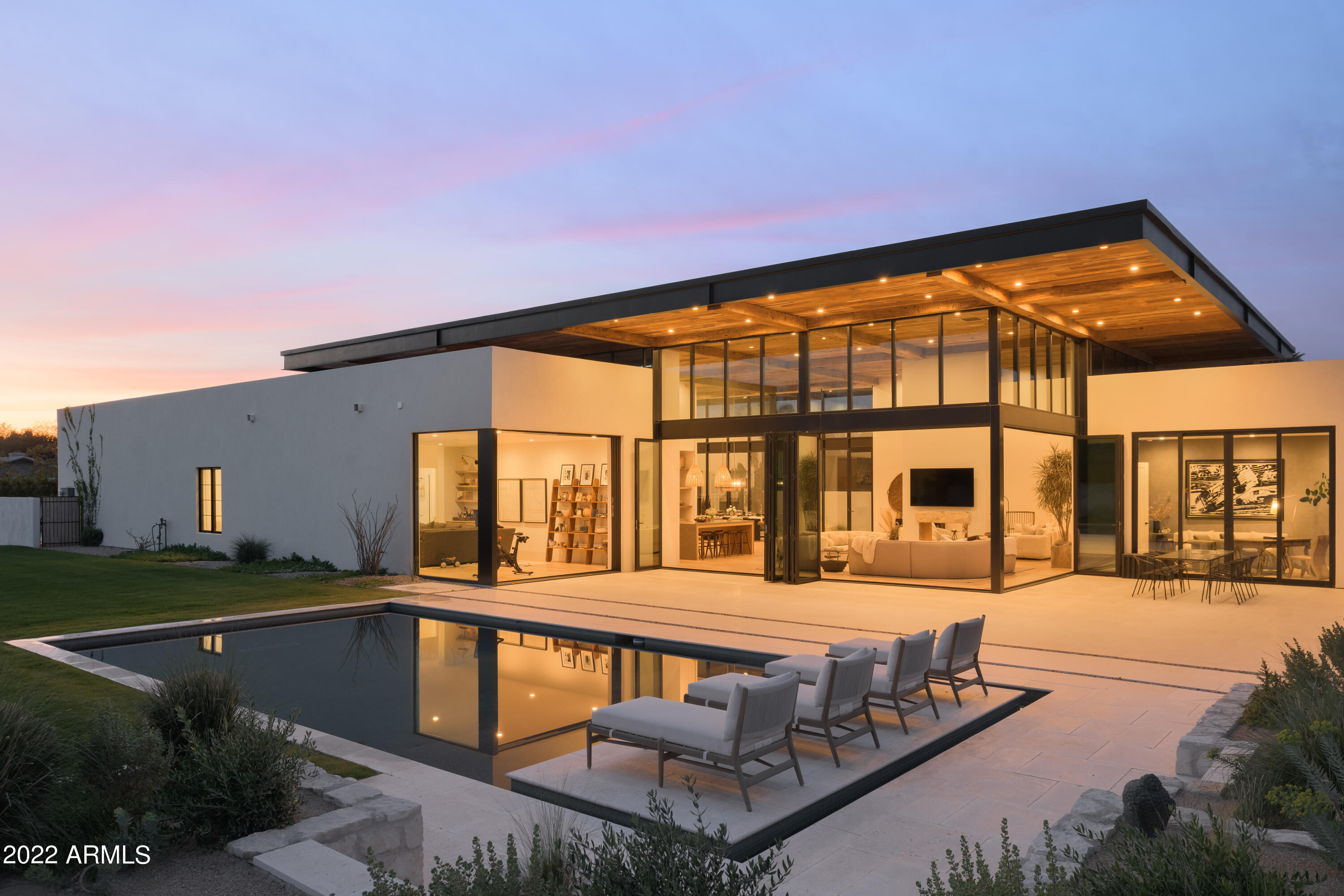 SUNDOWN RANCHOS - Residential