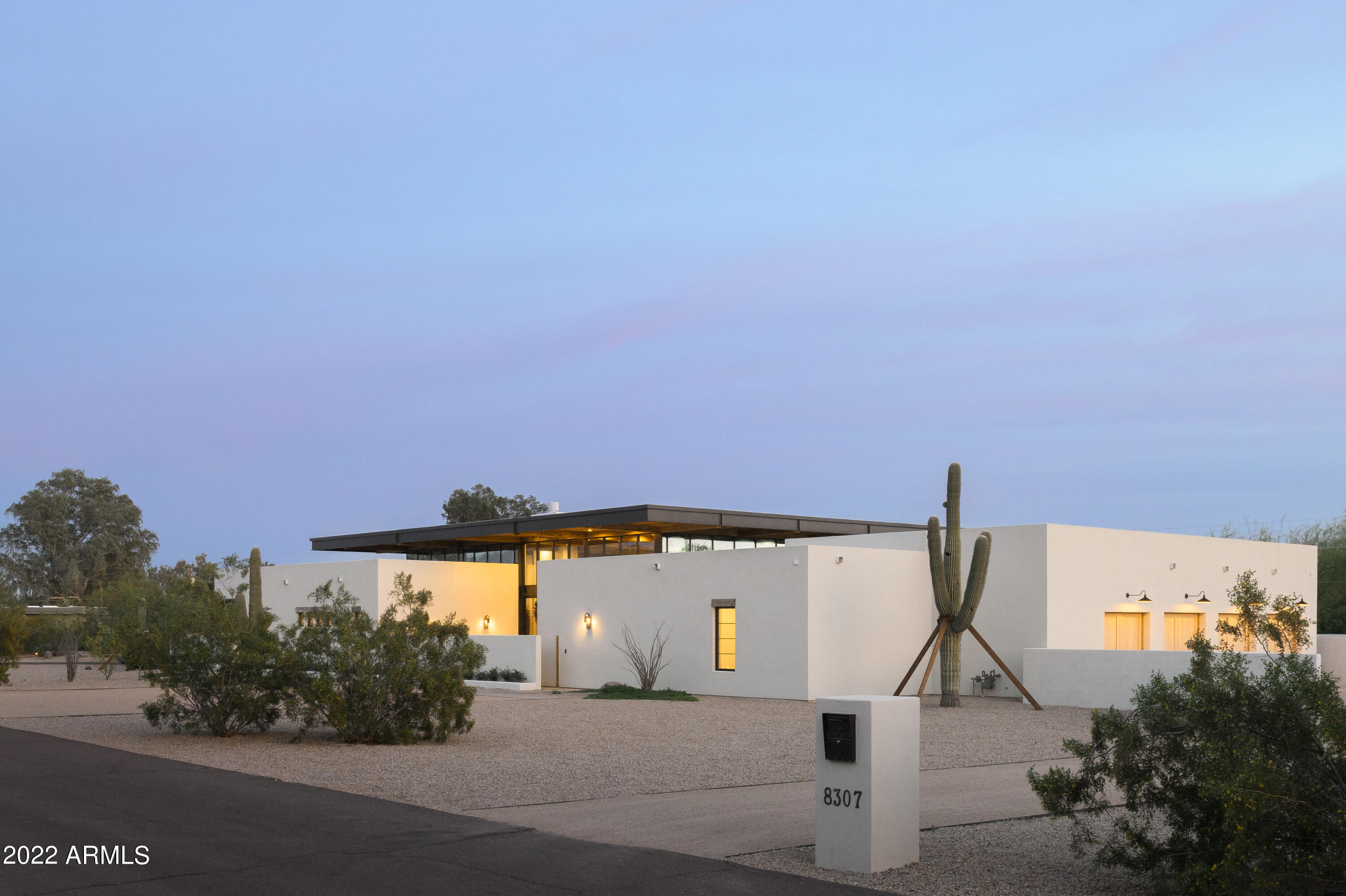 SUNDOWN RANCHOS - Residential