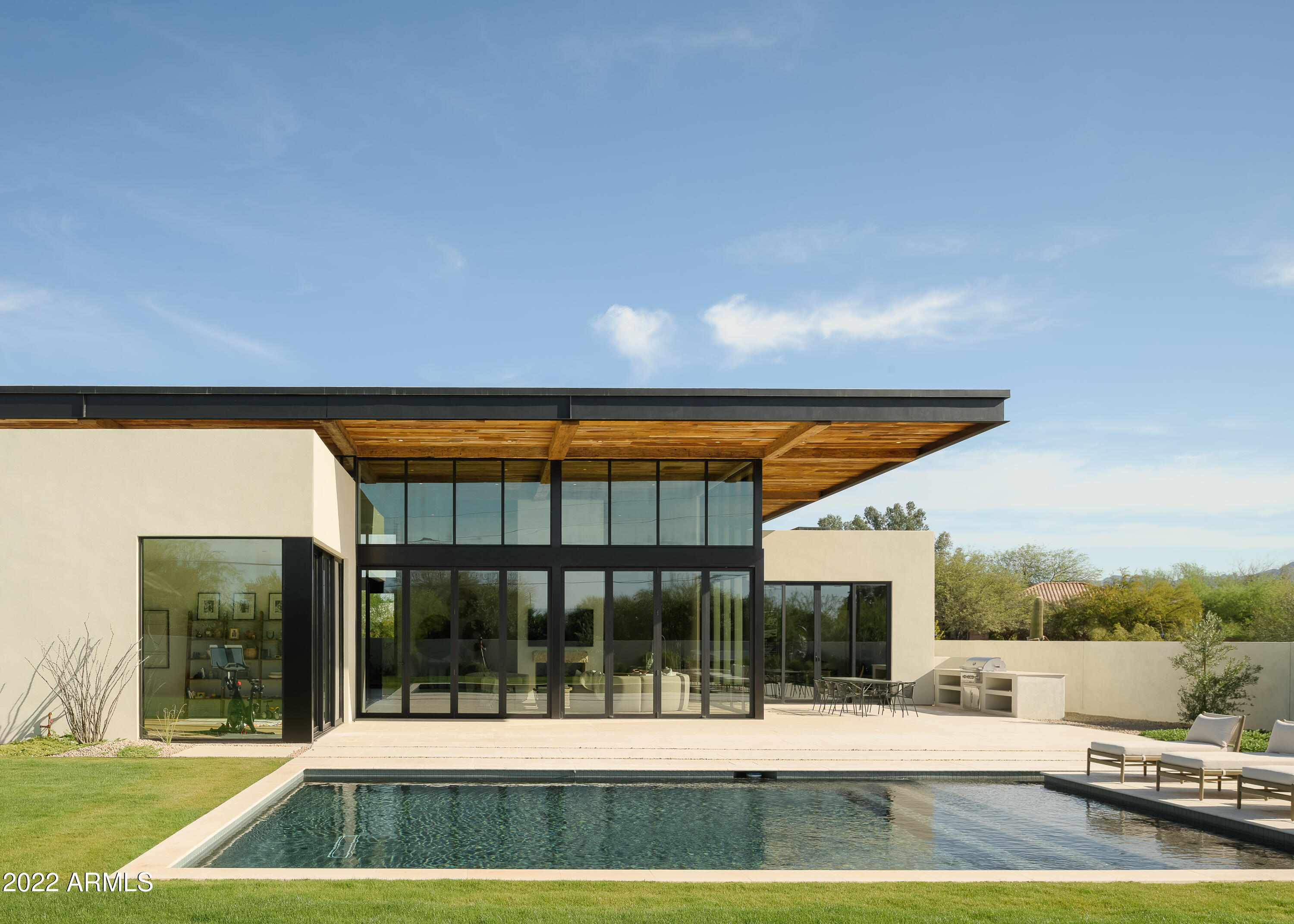 SUNDOWN RANCHOS - Residential