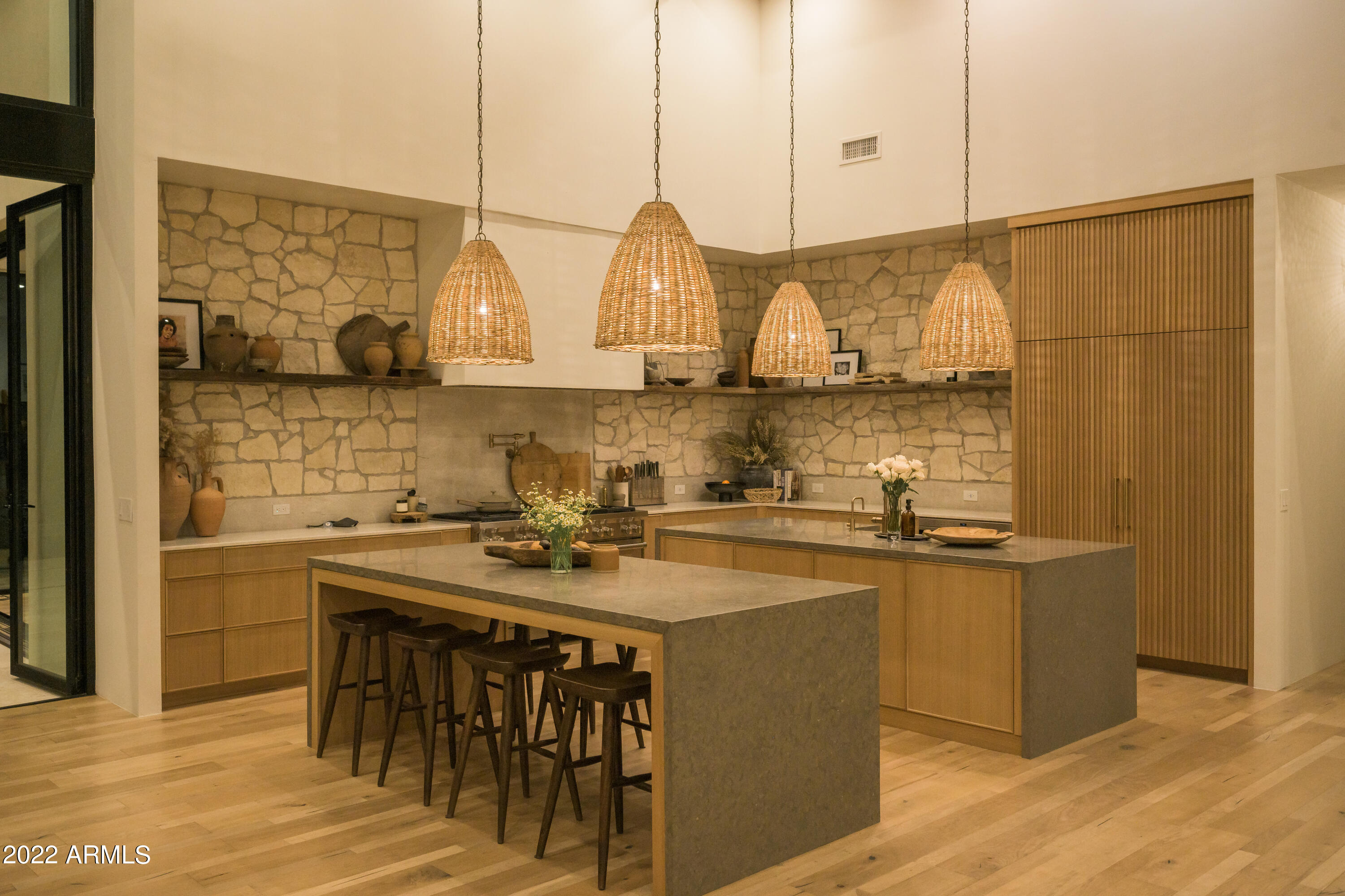 SUNDOWN RANCHOS - Residential