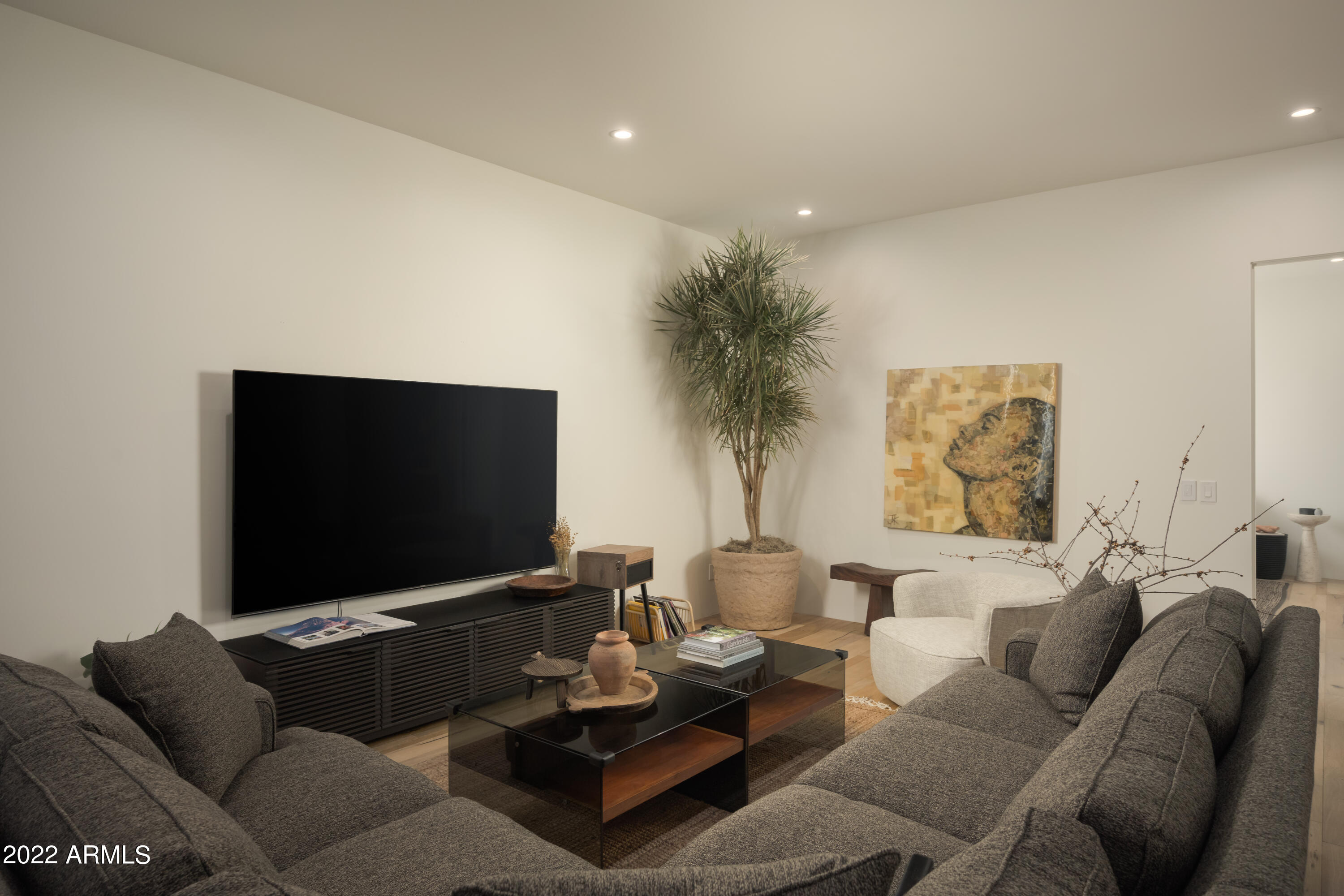 SUNDOWN RANCHOS - Residential