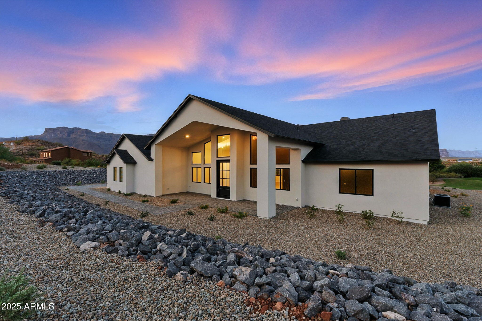 Montana Dorada - Residential