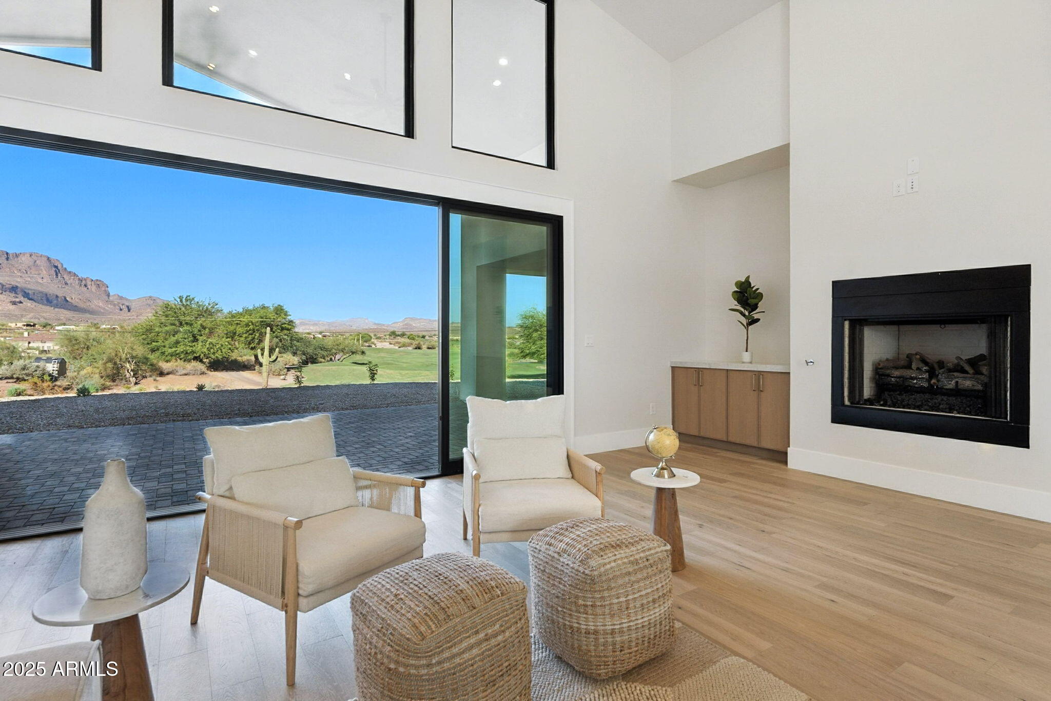 Montana Dorada - Residential
